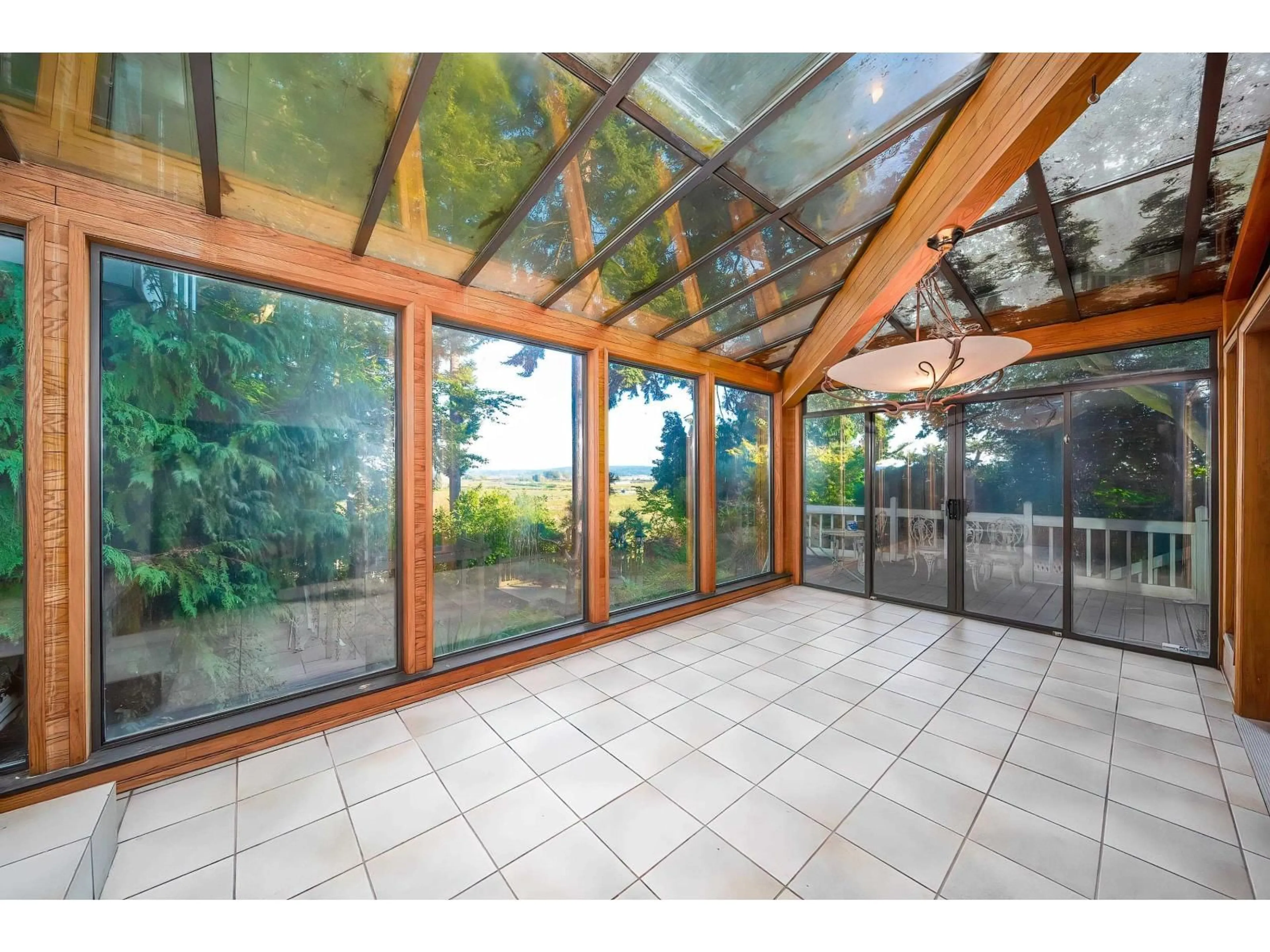 Indoor foyer for 5242 STATION ROAD, Surrey British Columbia V3X3C4