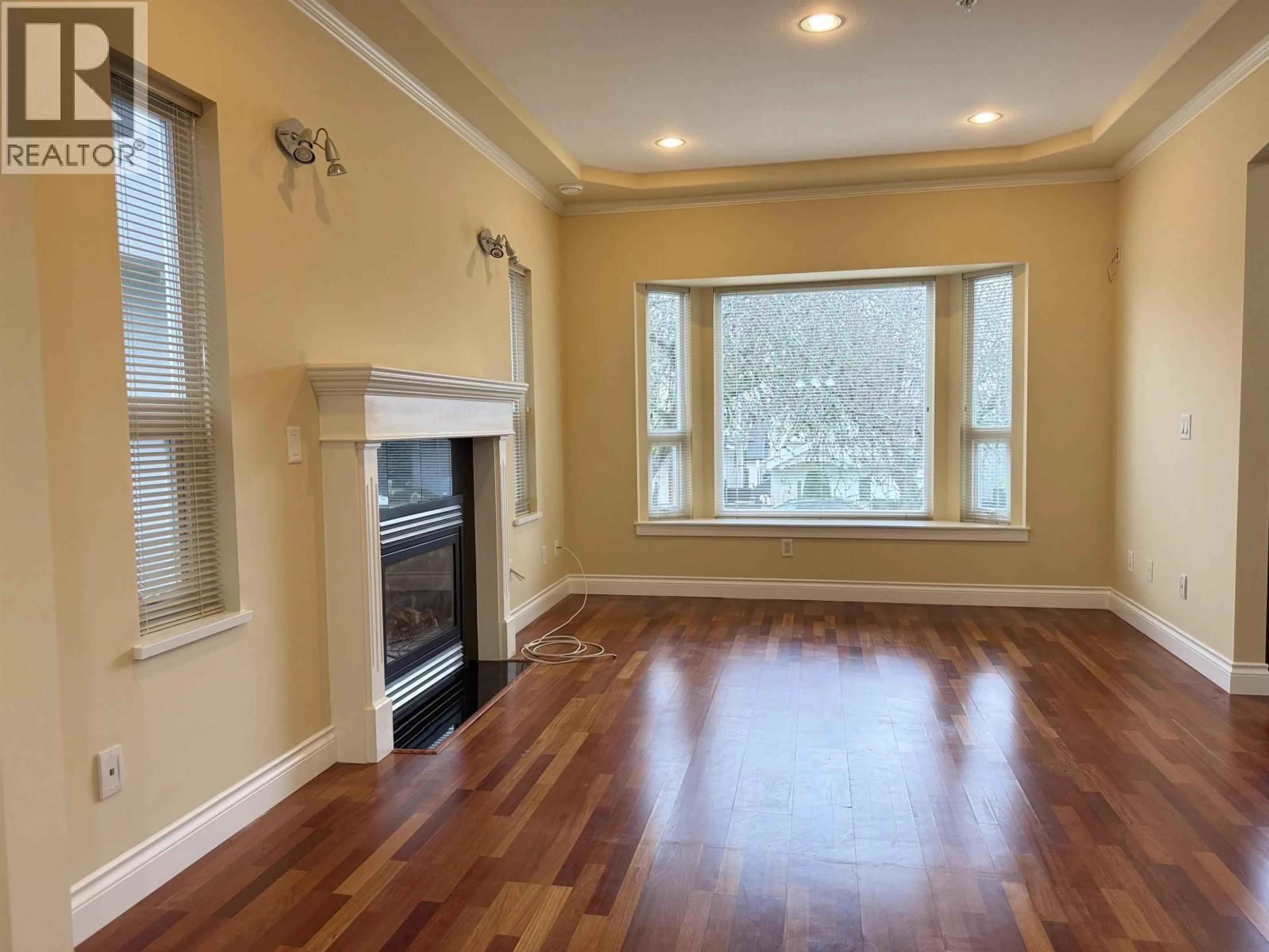 A pic of a room for 3076 27TH AVENUE, Vancouver British Columbia V5R1P2