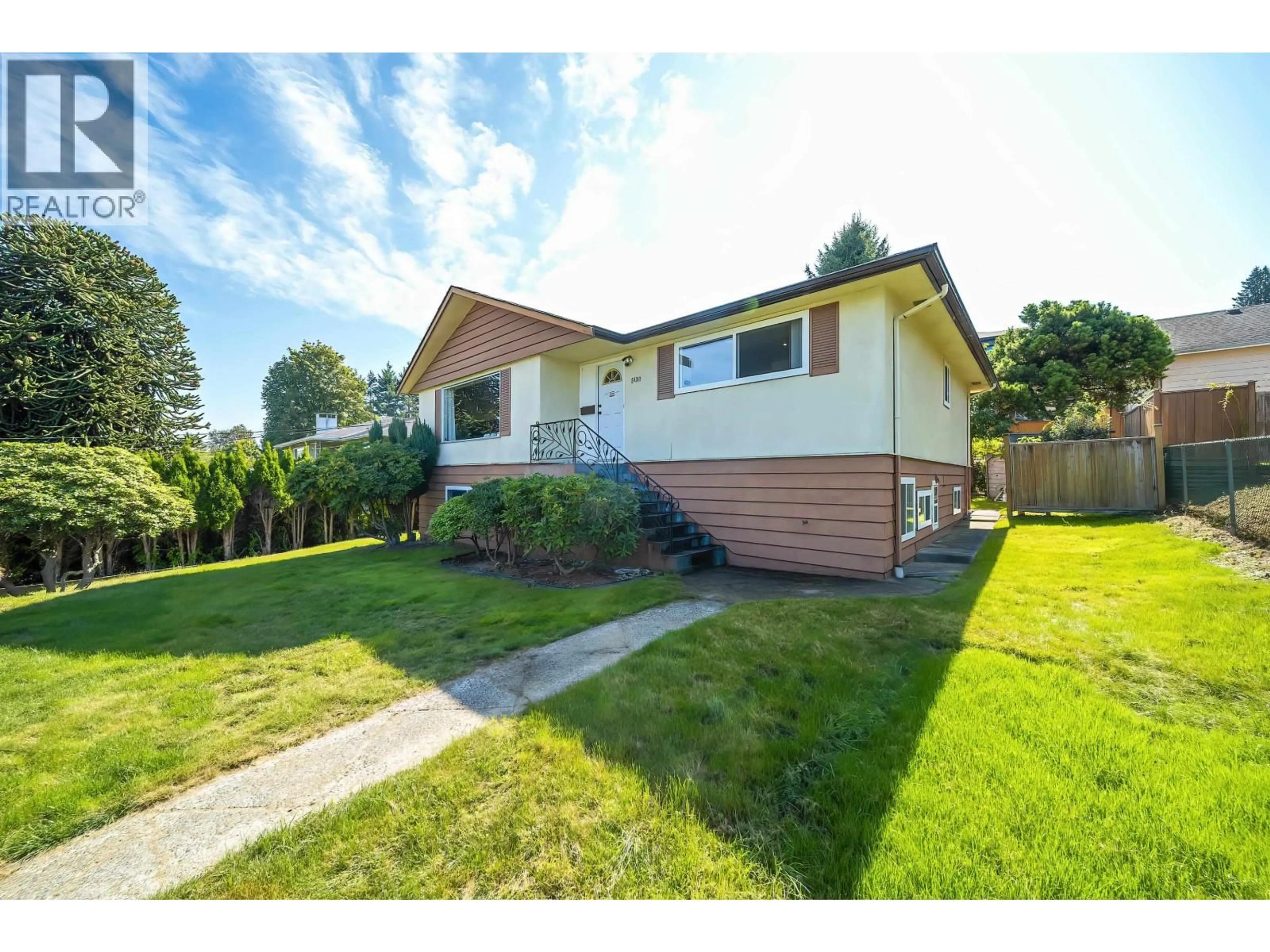 Home with vinyl exterior material, street for 5130 BUXTON STREET, Burnaby British Columbia V5H1J8