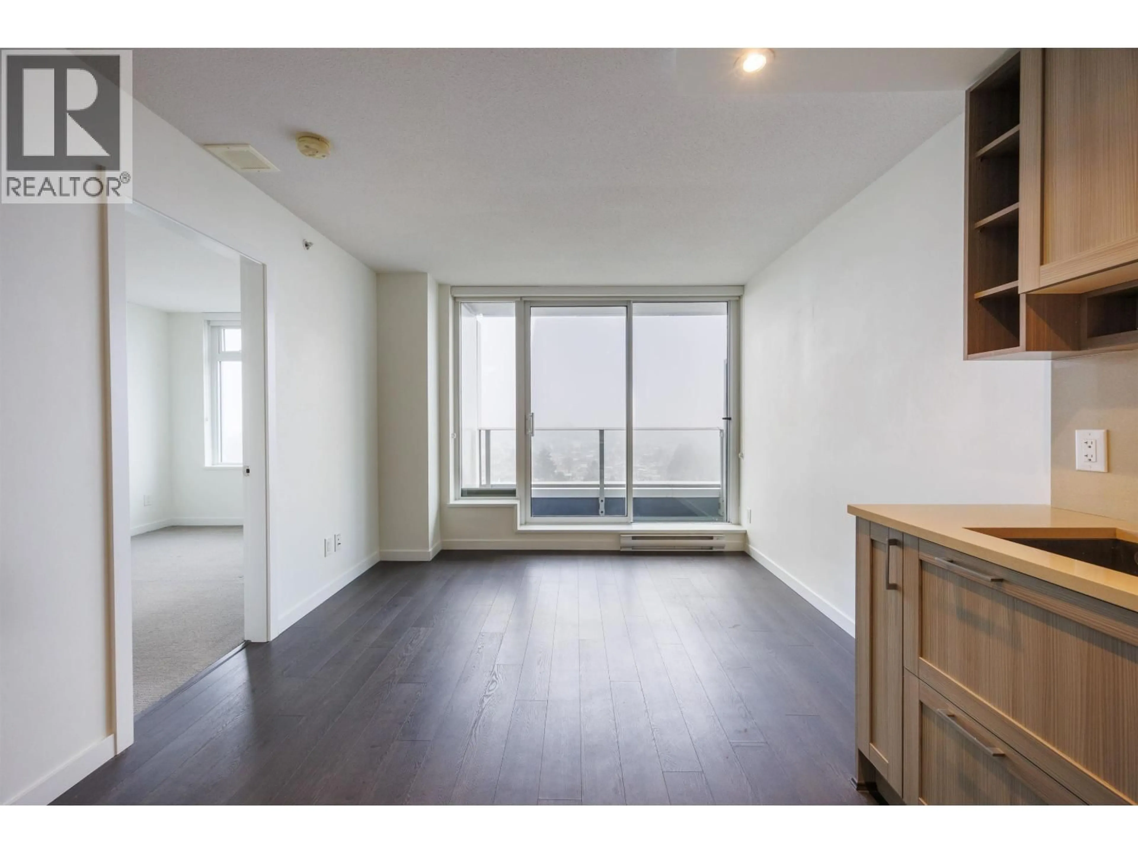 A pic of a room for 1810 - 5665 BOUNDARY ROAD, Vancouver British Columbia V5R0E4