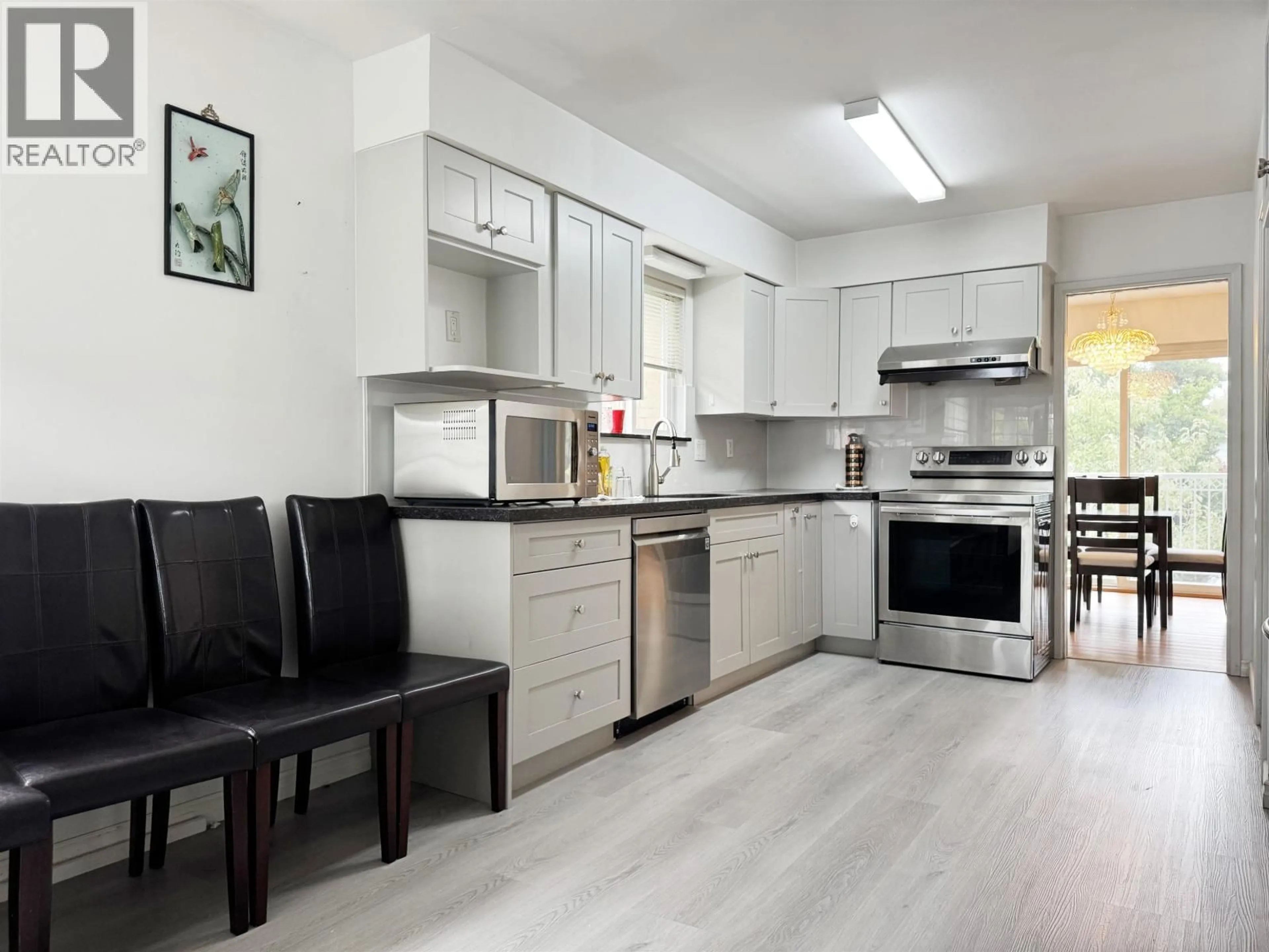 Open concept kitchen, unknown for 5872 CULLODEN STREET, Vancouver British Columbia V5W3S2