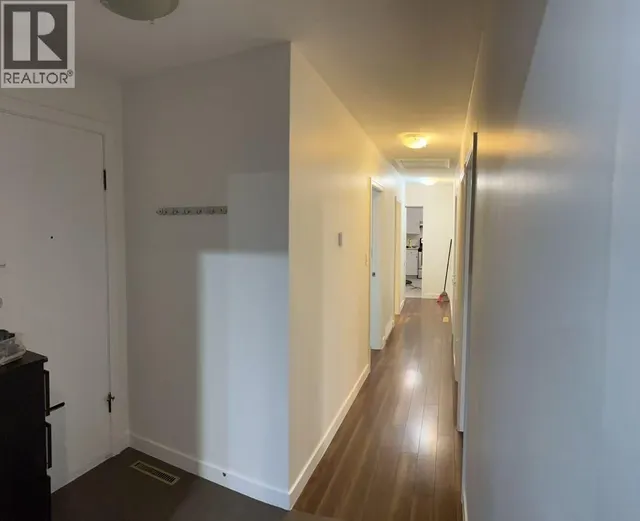 3161 15TH AVENUE, Vancouver 4