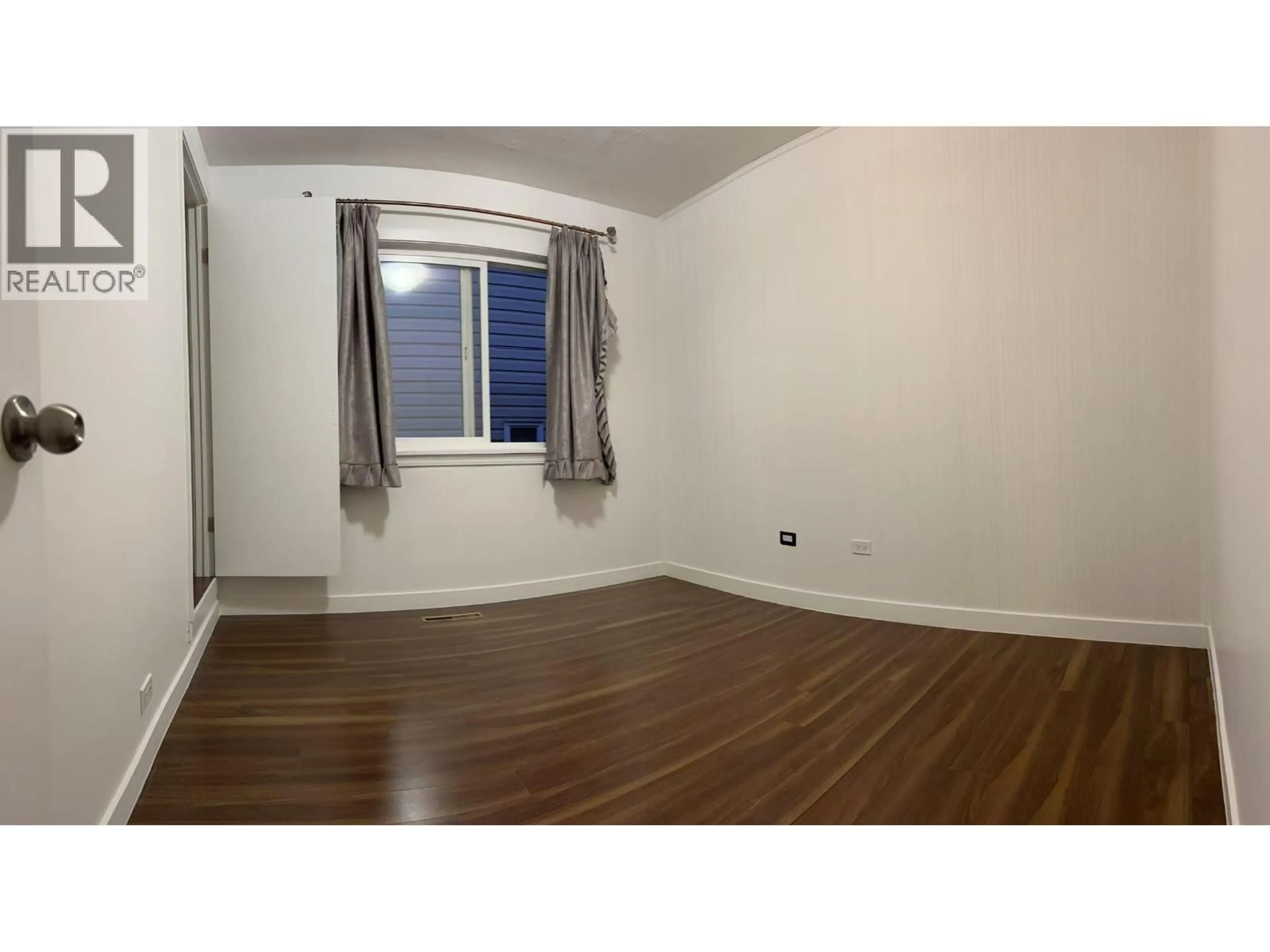 A pic of a room for 3161 15TH AVENUE, Vancouver British Columbia V5M2L1