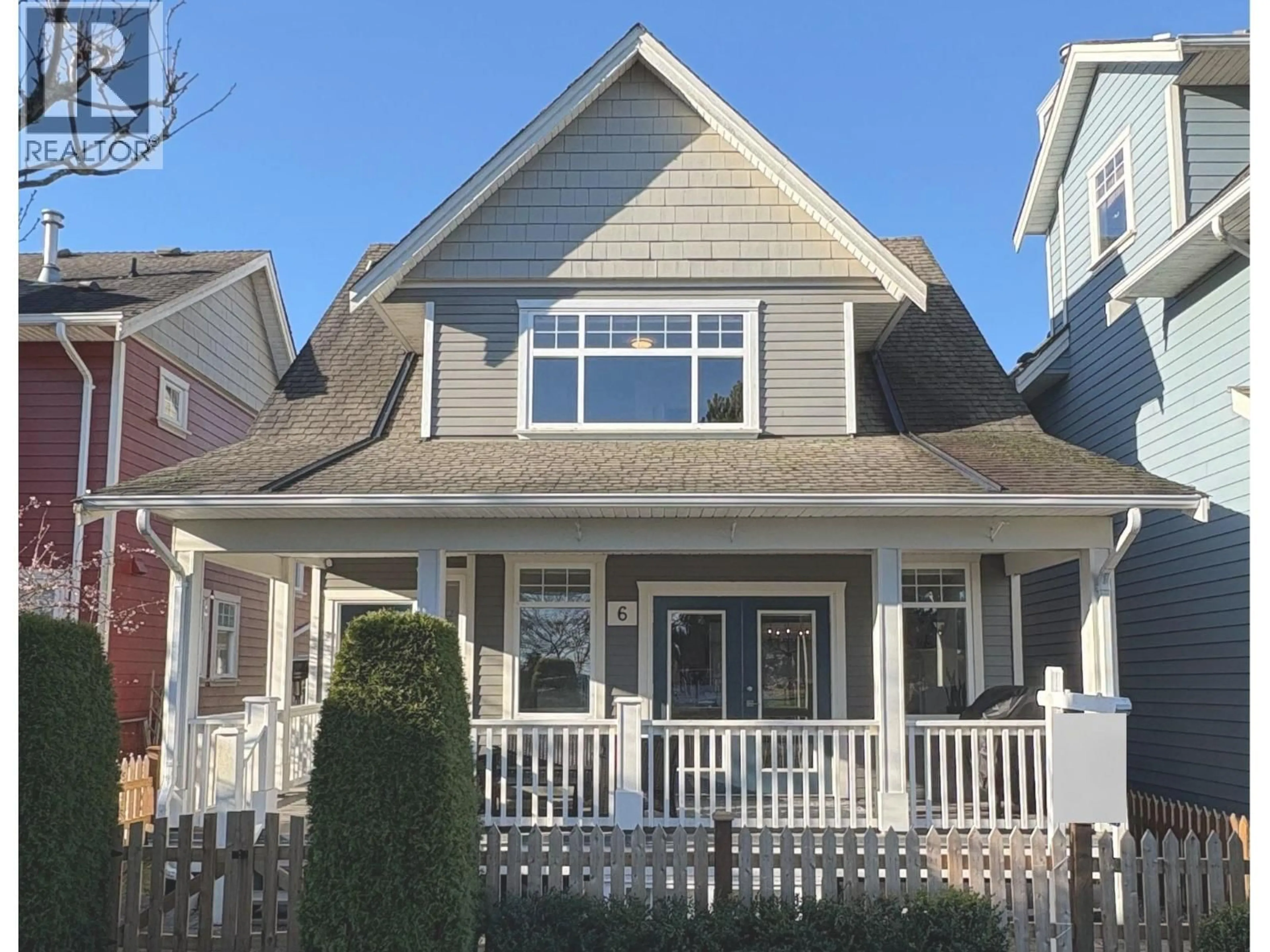 Home with vinyl exterior material, street for 6 - 13160 PRINCESS STREET, Richmond British Columbia V7E3S2