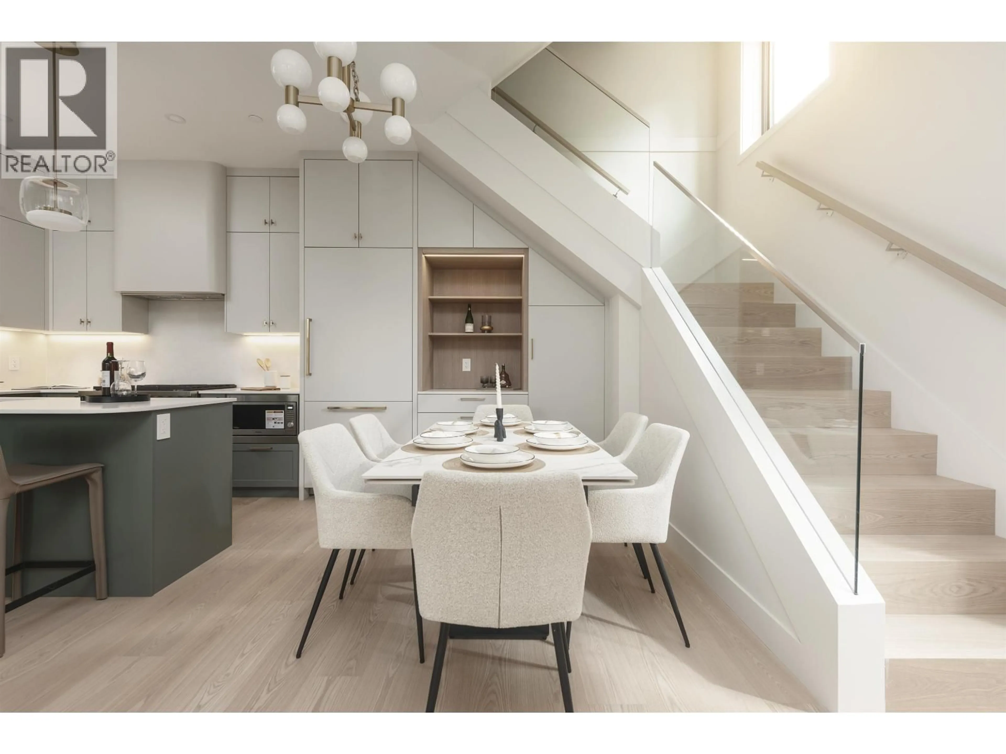 Unknown for 1 - 476 20TH AVENUE, Vancouver British Columbia V5V1M5