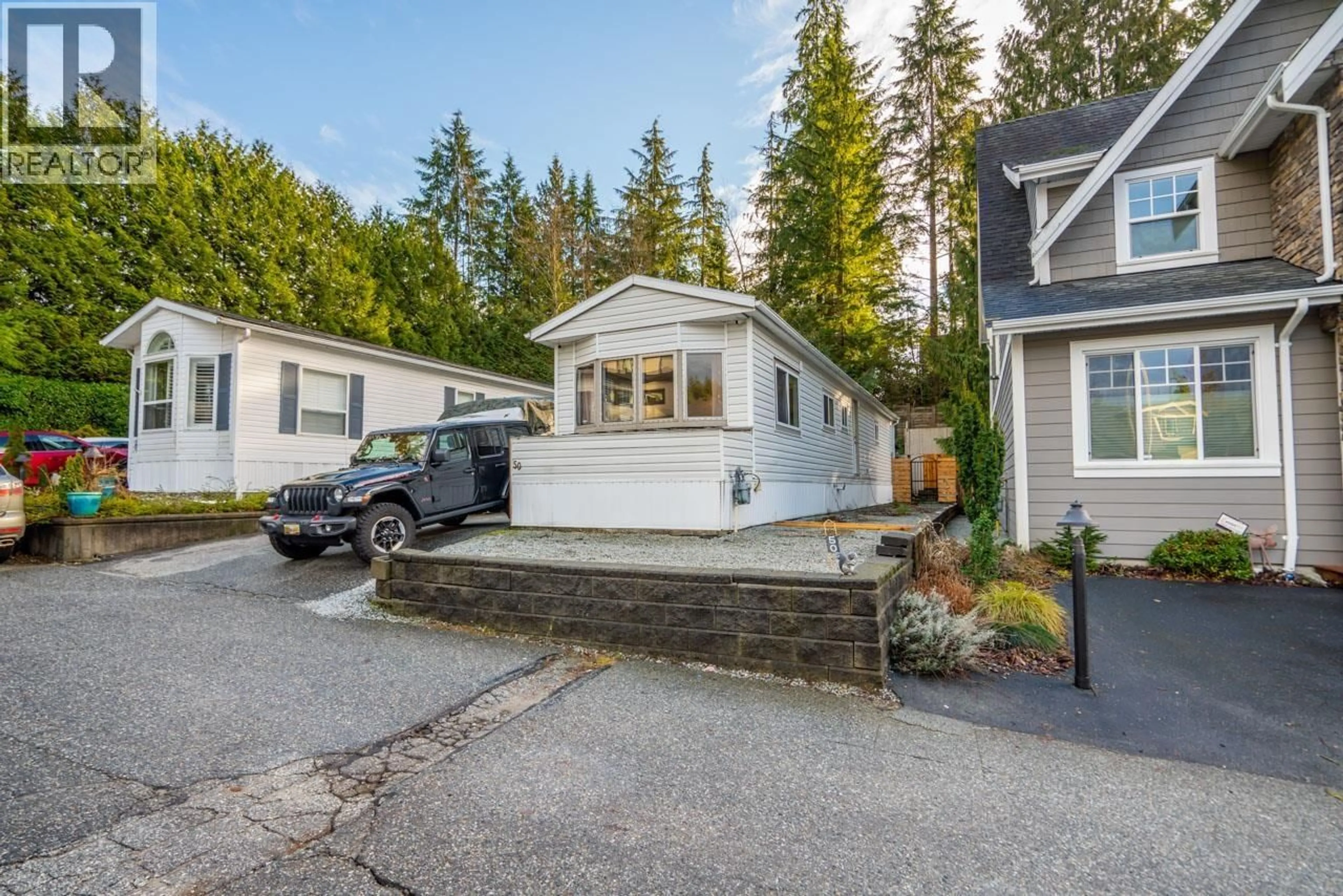 Home with vinyl exterior material, street for 50 - 3295 SUNNYSIDE ROAD, Anmore British Columbia V3H4Z4