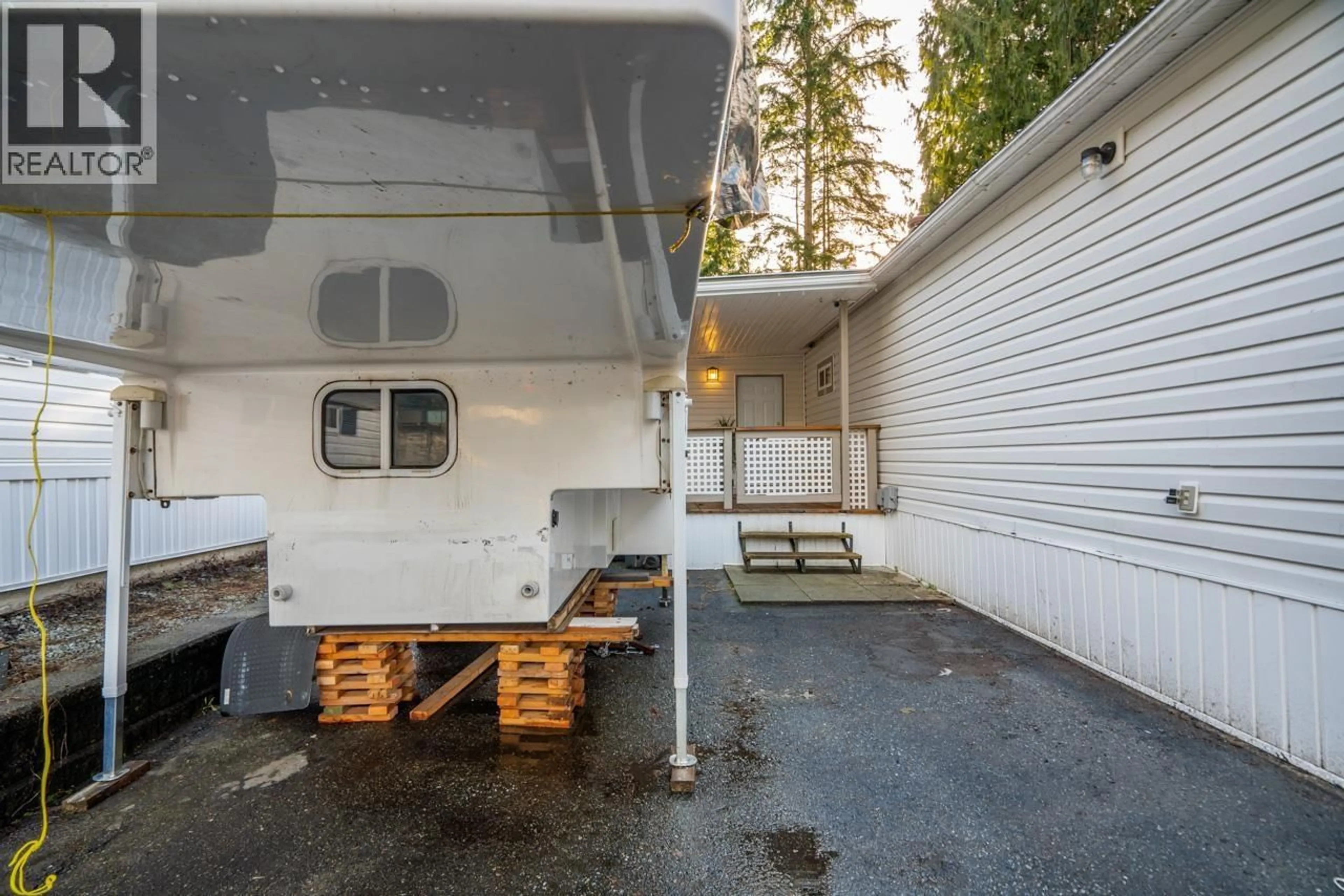 Patio, street for 50 - 3295 SUNNYSIDE ROAD, Anmore British Columbia V3H4Z4