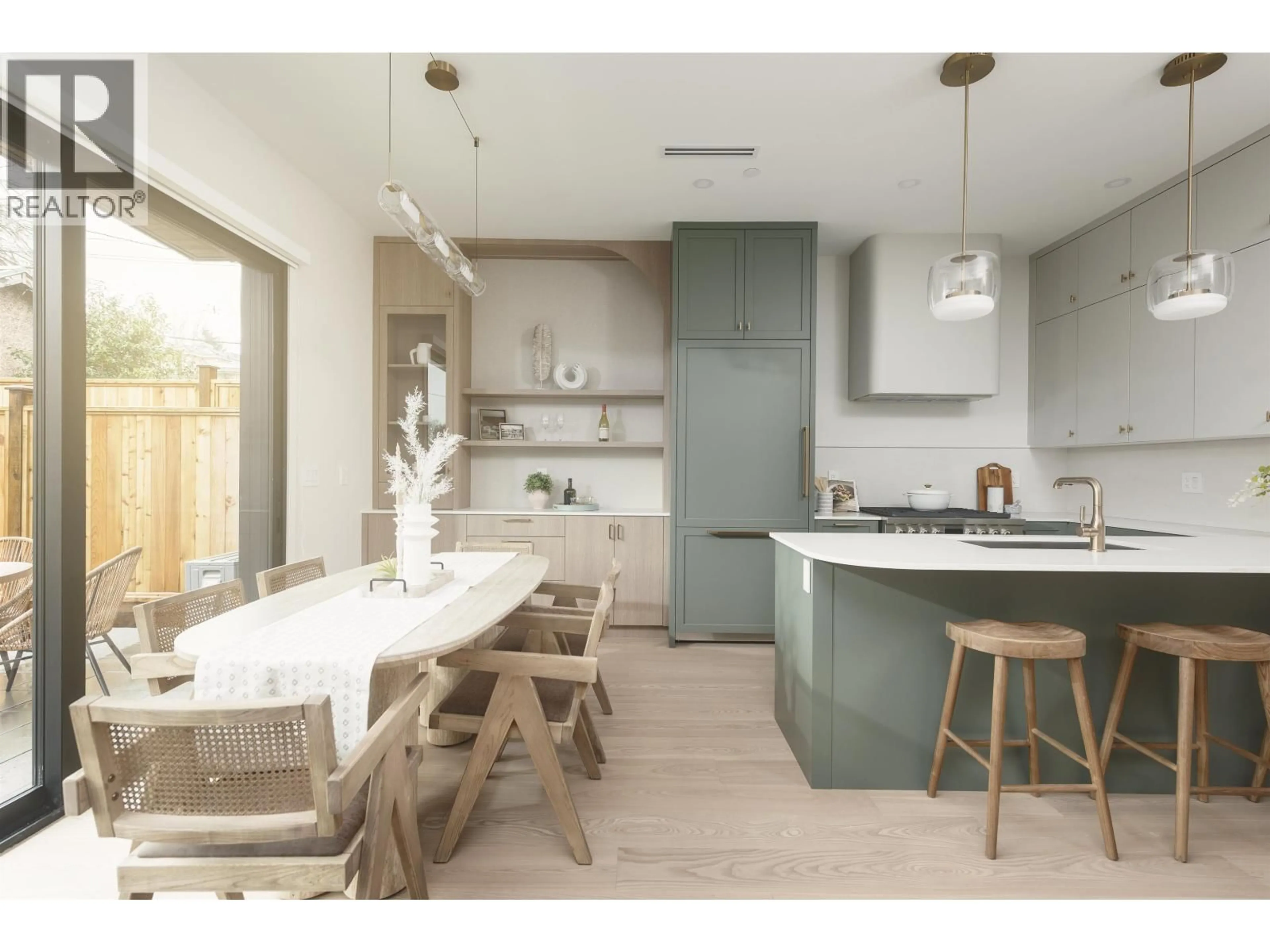 Open concept kitchen, unknown for 2 - 476 20TH AVENUE, Vancouver British Columbia V5V1M5