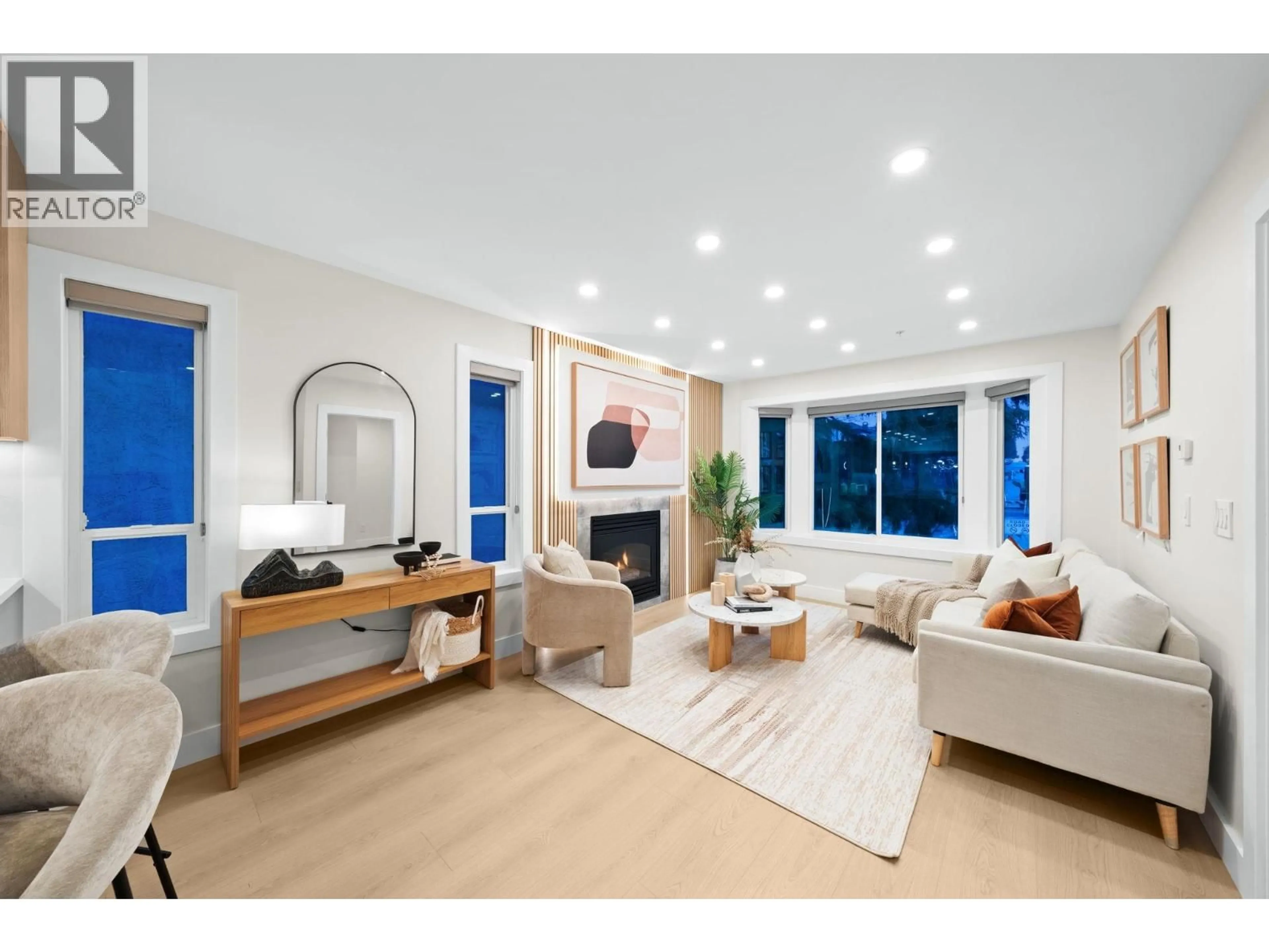 Living room with furniture, unknown for 1115 33RD AVENUE, Vancouver British Columbia V5V3B1