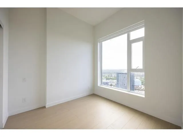 1002 - 13745 GEORGE JUNCTION, Surrey 3