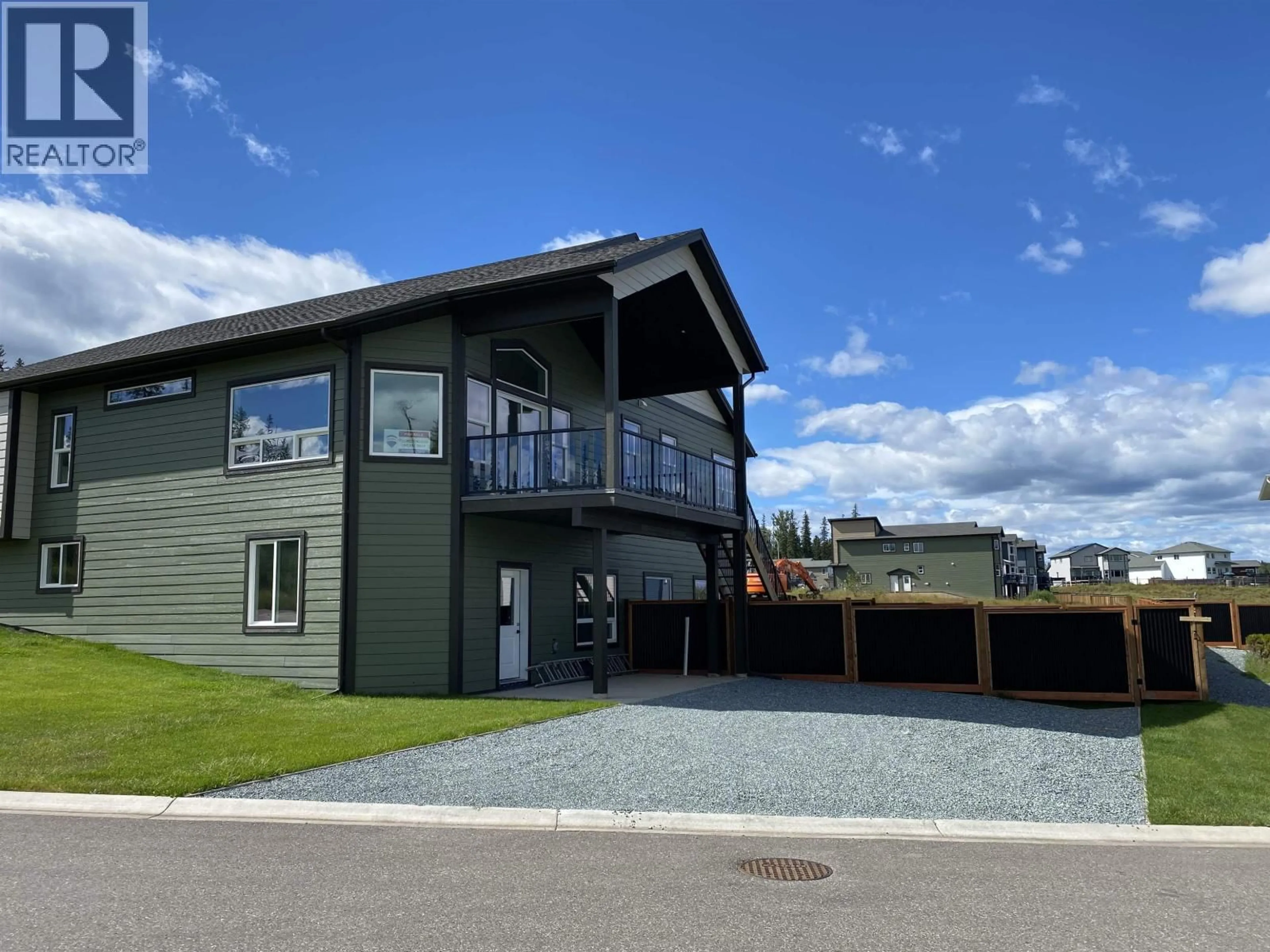 Home with vinyl exterior material, unknown for 7428 FOXRIDGE AVENUE, Prince George British Columbia V2N0H2