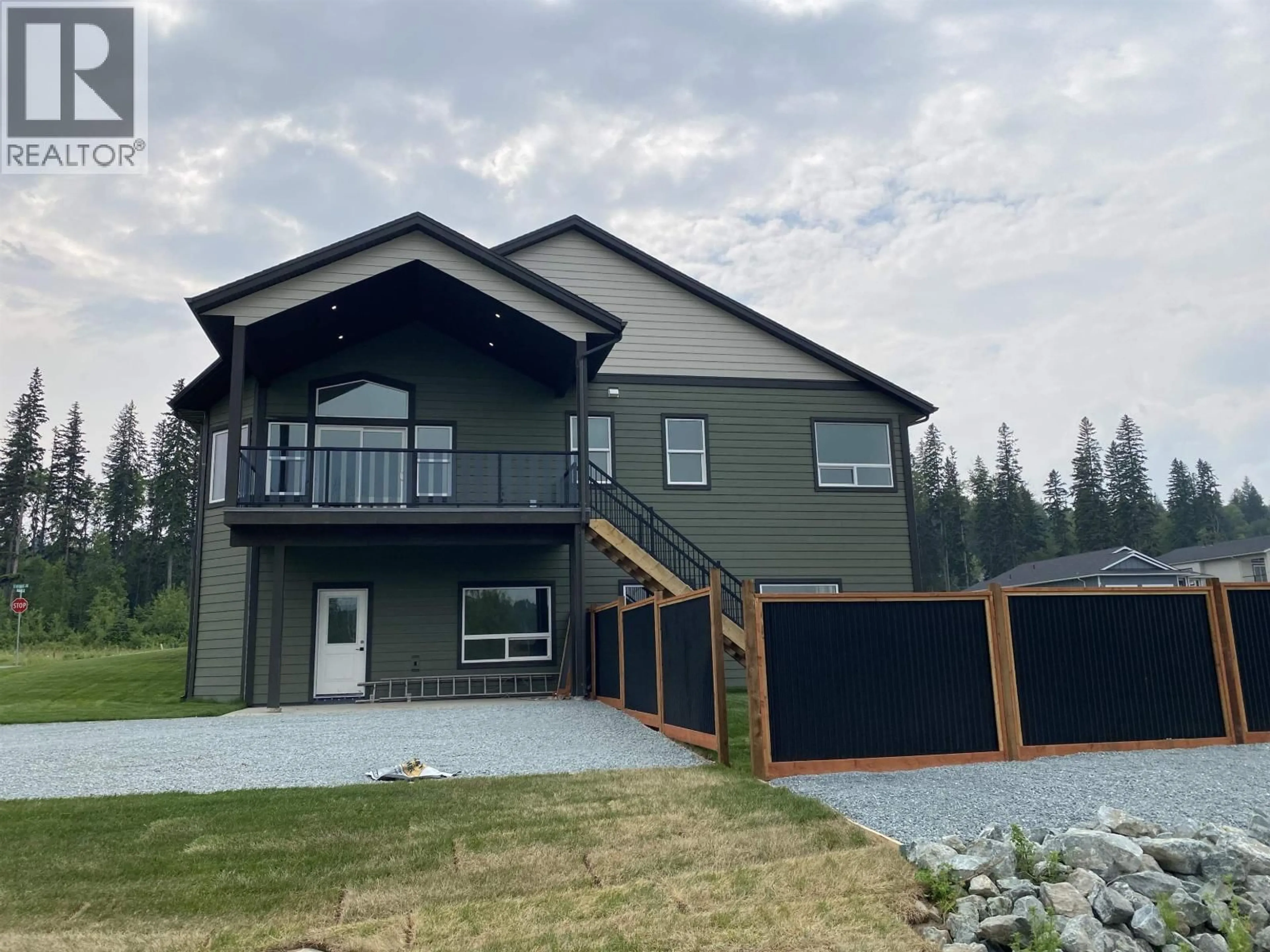 Home with vinyl exterior material, mountain view for 7428 FOXRIDGE AVENUE, Prince George British Columbia V2N0H2