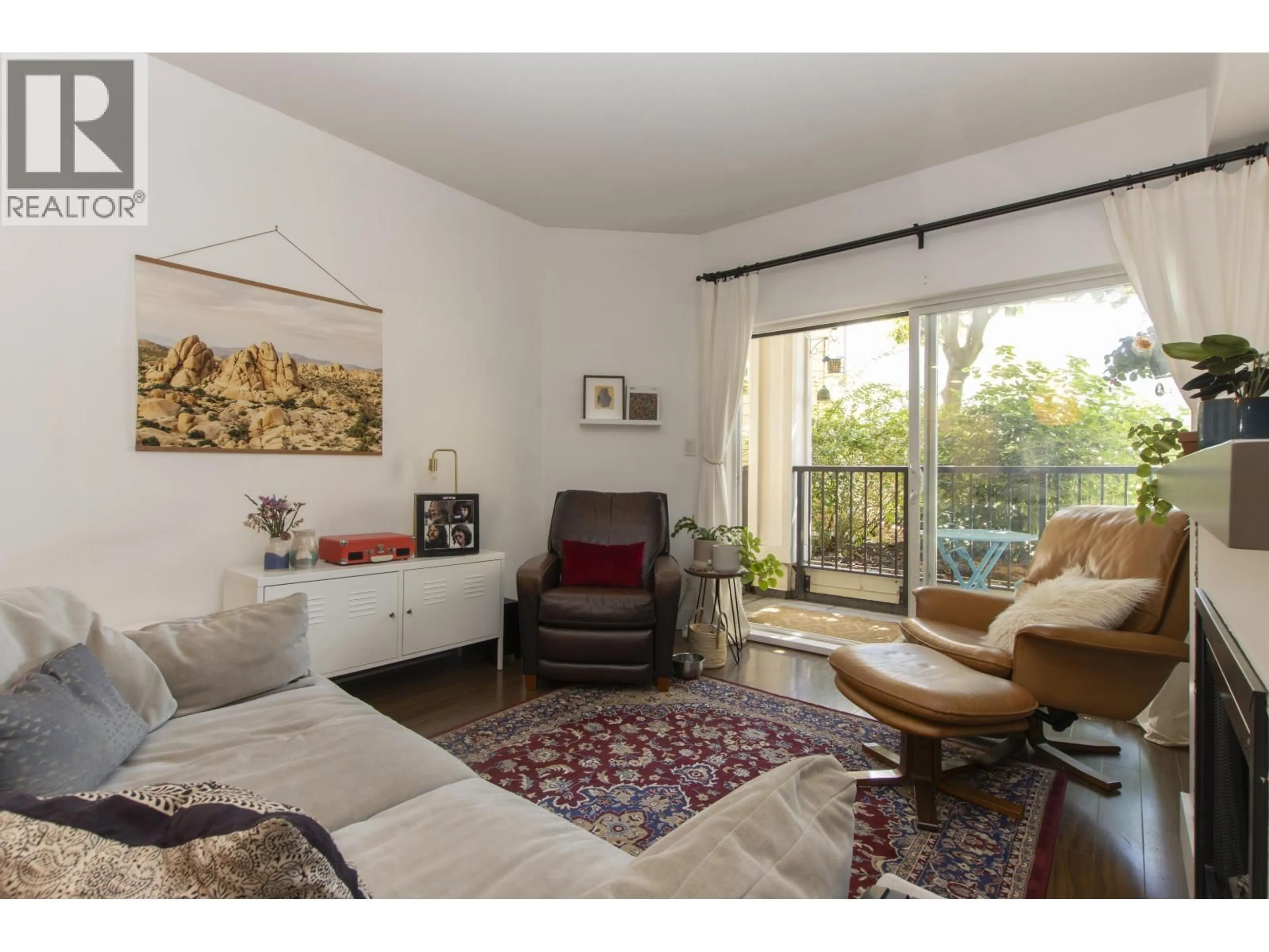 Living room with furniture, unknown for 220 - 1336 MAIN STREET, Squamish British Columbia V8B0R2