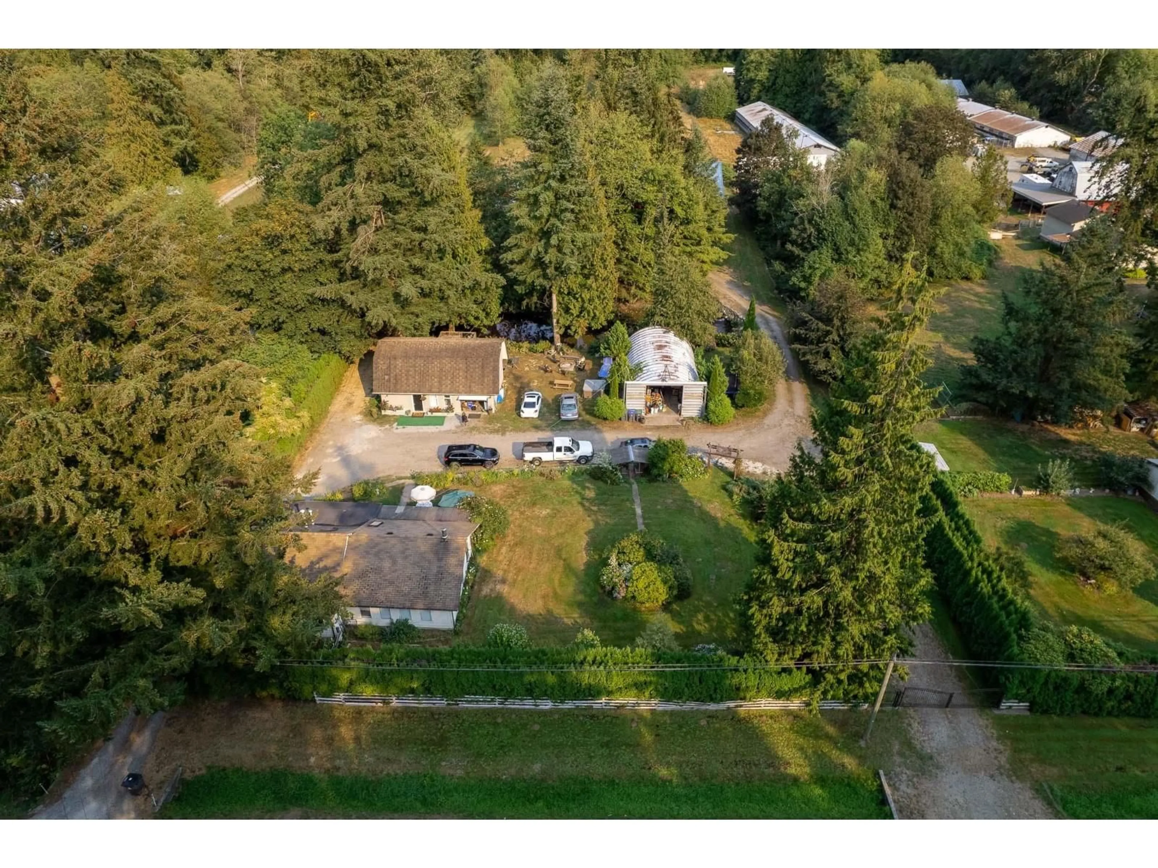 A pic from outside/outdoor area/front of a property/back of a property/a pic from drone, unknown for 2916 184 STREET, Surrey British Columbia V2Z9V2