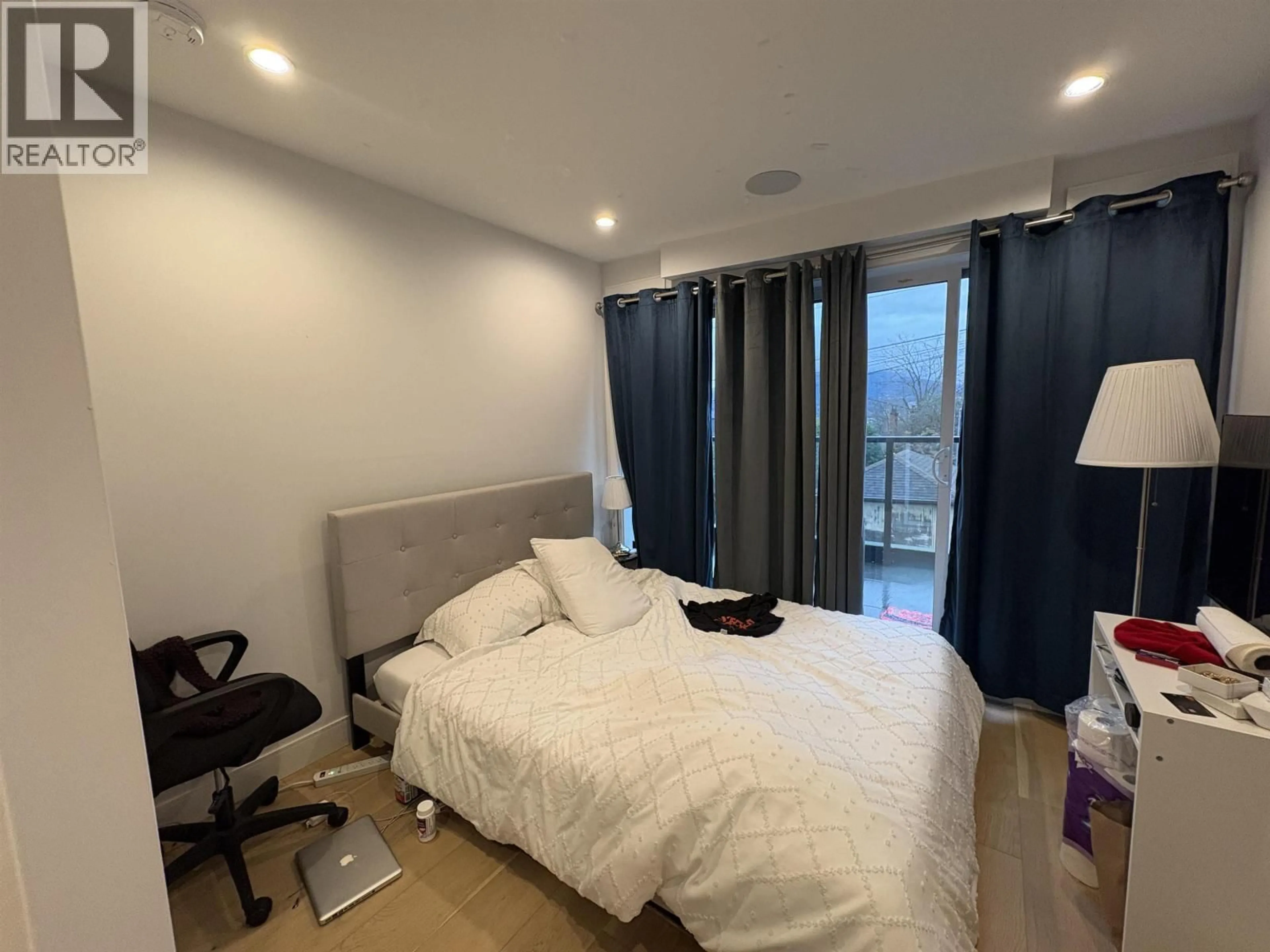 A pic of a room for 3429 DUNDAS STREET, Vancouver British Columbia V5K1R9