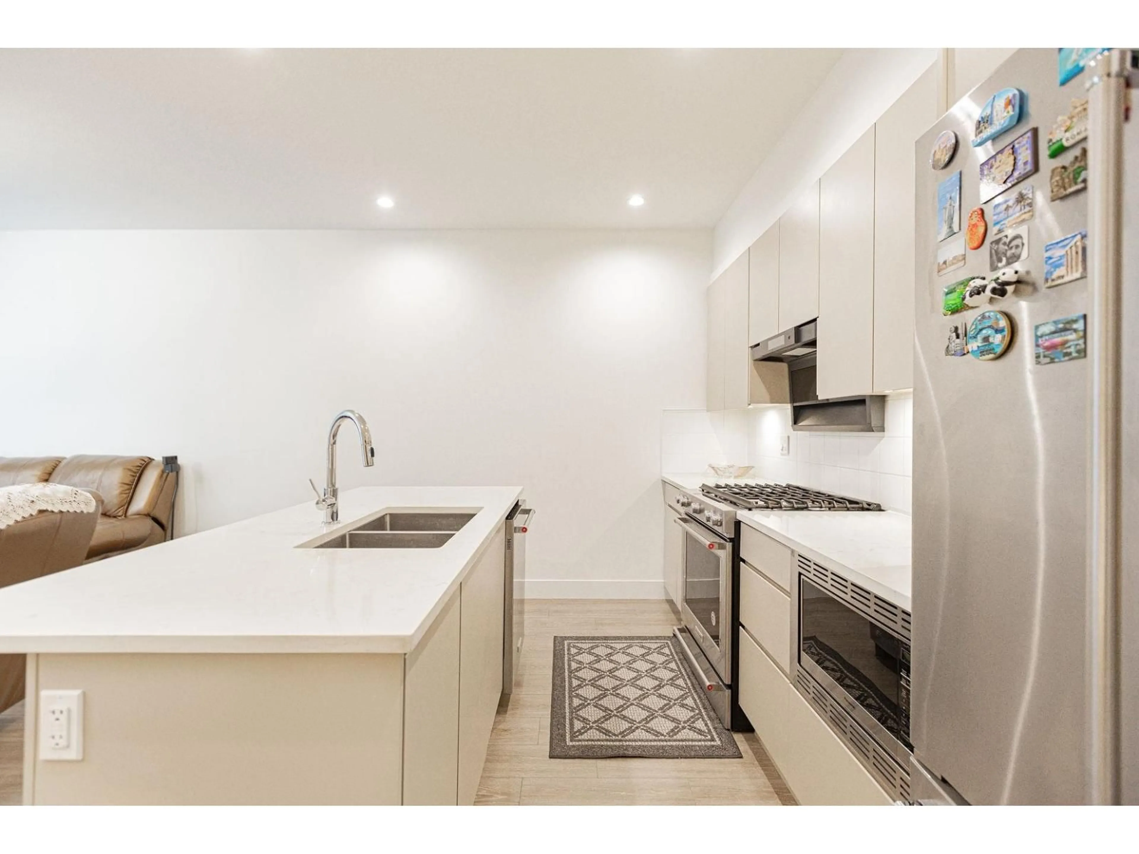 Unknown for 152 - 16433 19 AVENUE, Surrey British Columbia V3Z0Z1