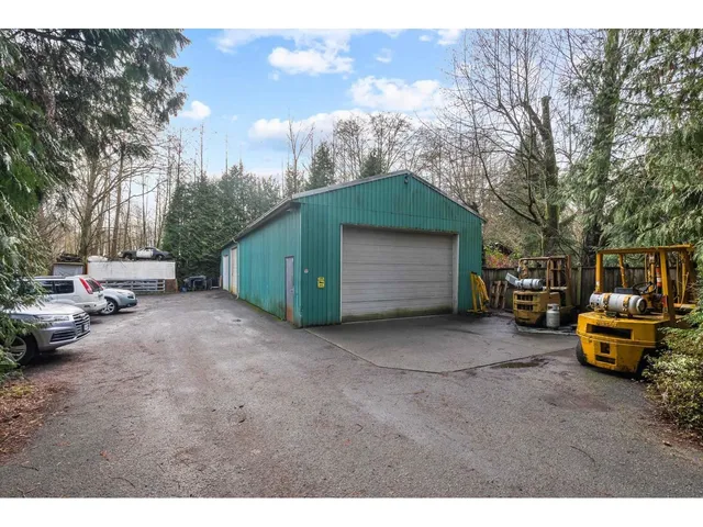16184 20 AVENUE, Surrey 5
