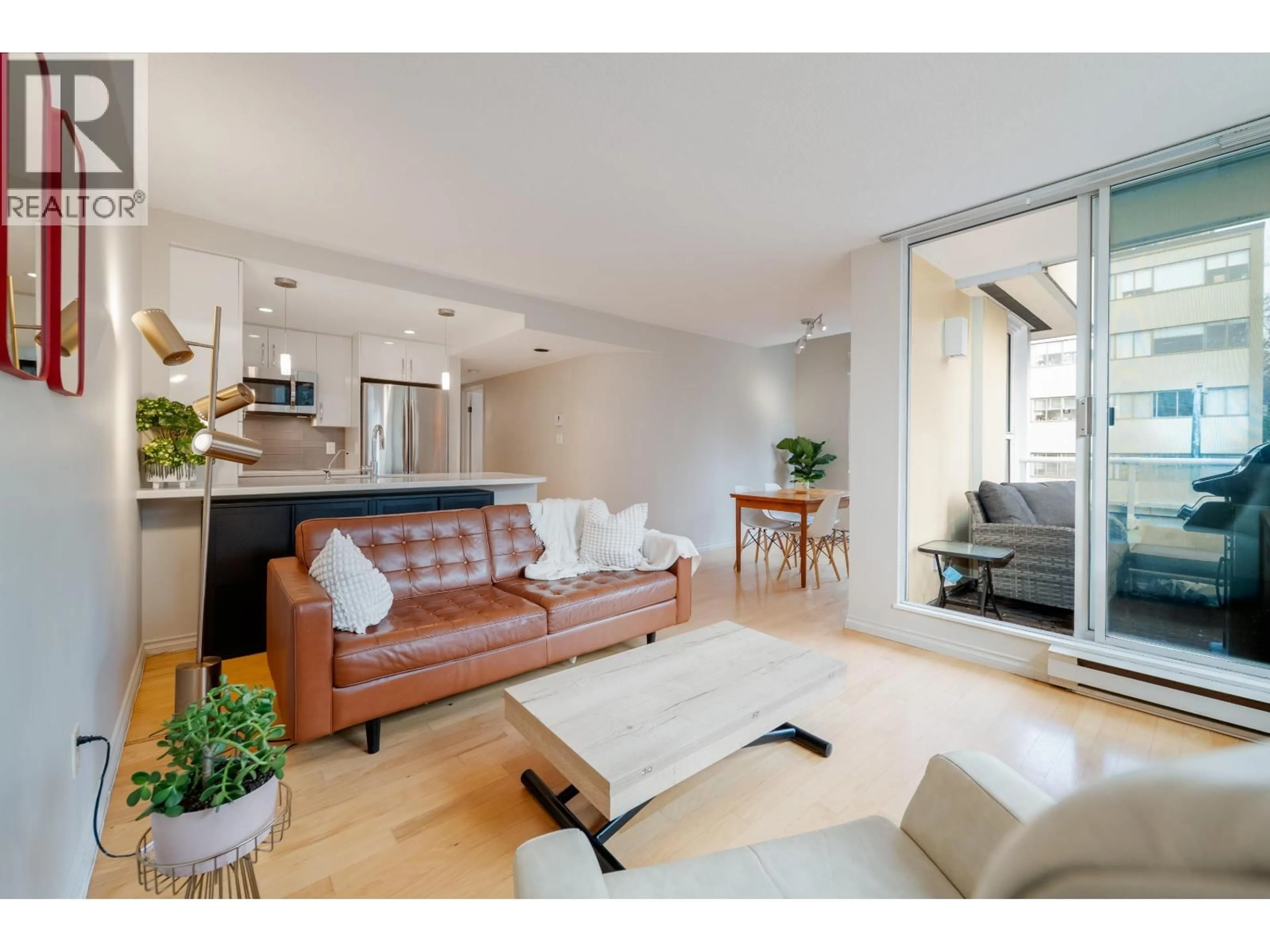 Living room with furniture, unknown for 401 - 1406 HARWOOD STREET, Vancouver British Columbia V6G1X5