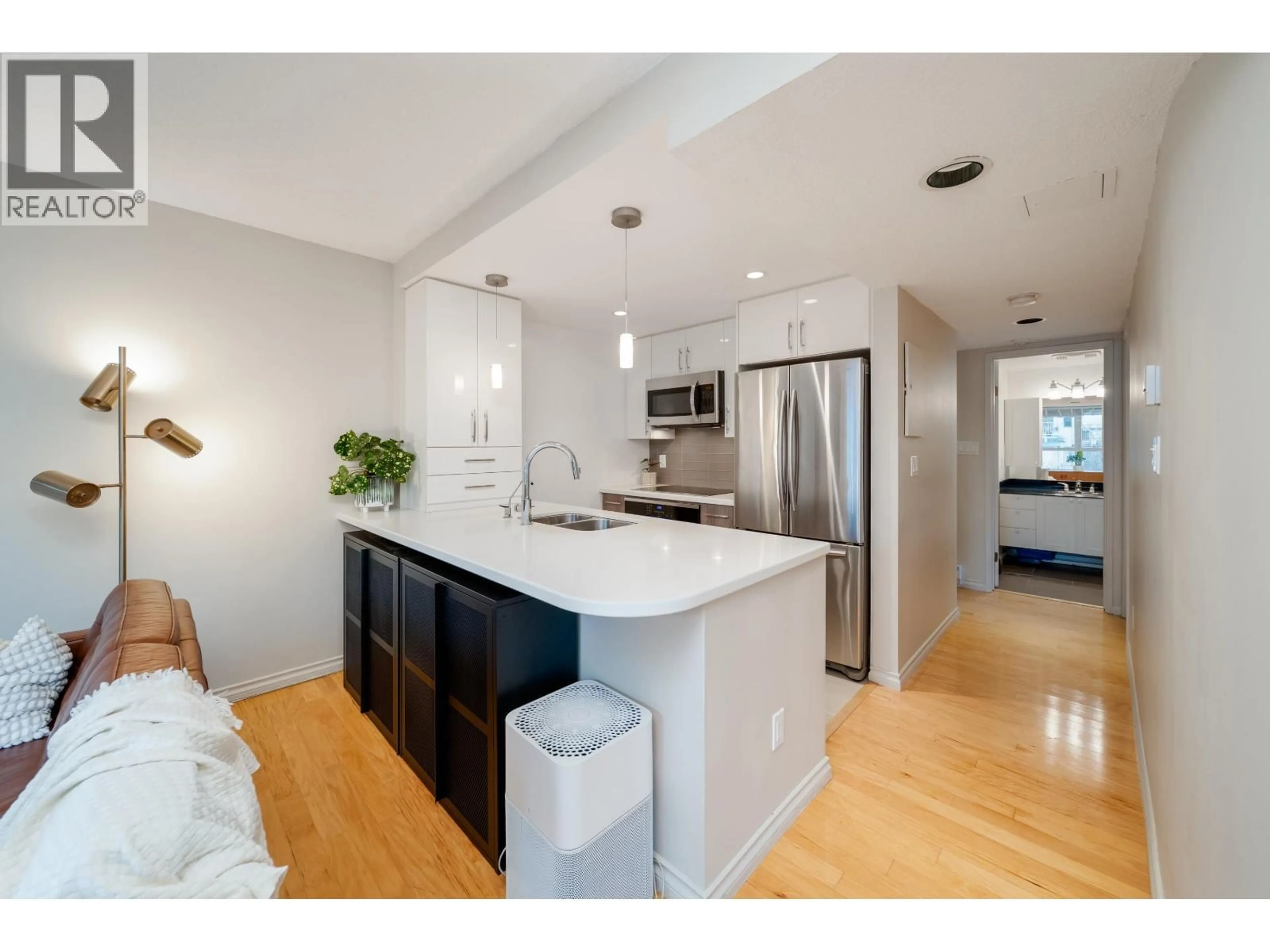 Open concept kitchen, unknown for 401 - 1406 HARWOOD STREET, Vancouver British Columbia V6G1X5