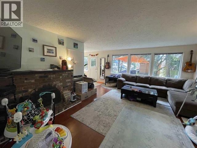 88 48TH AVENUE, Vancouver 2