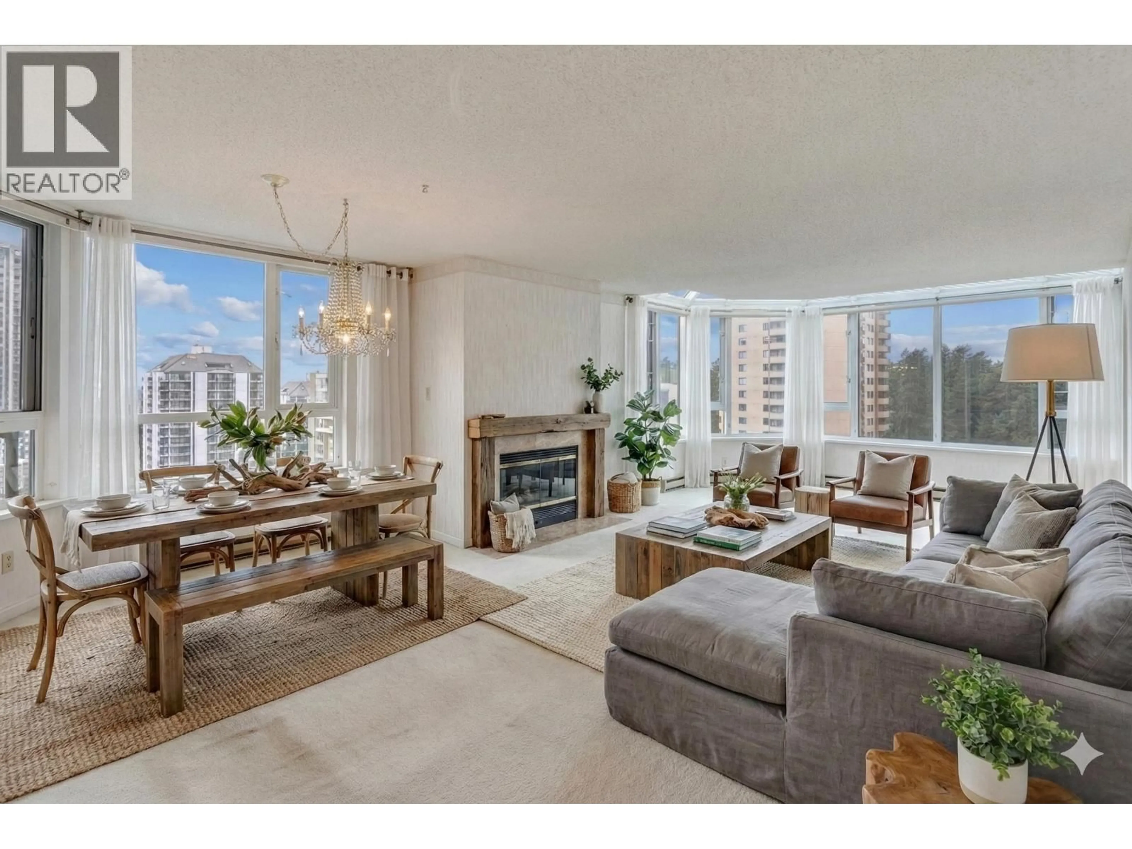 Living room with furniture, unknown for 1603 - 6152 KATHLEEN AVENUE, Burnaby British Columbia V5H4K8