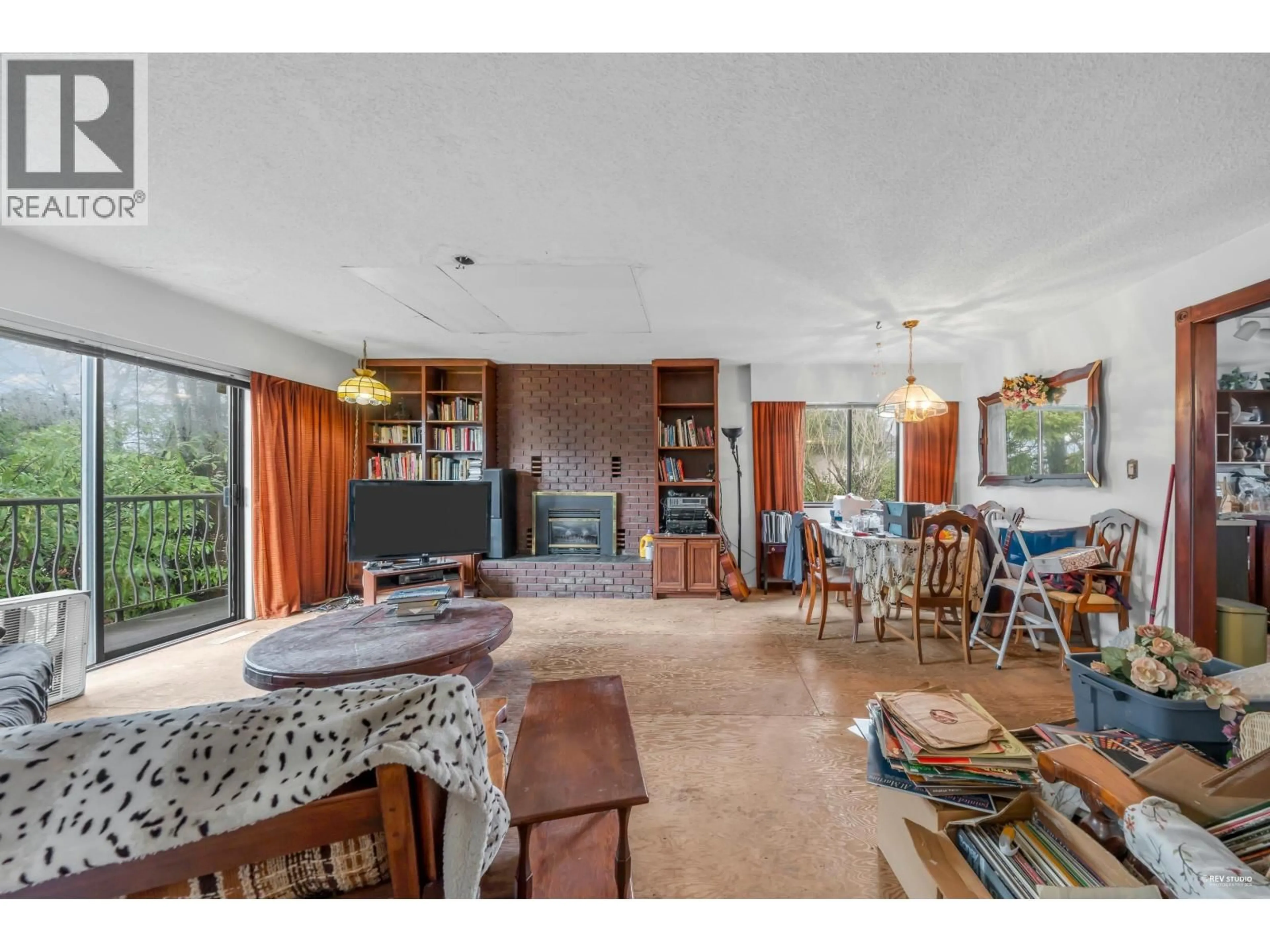 Open concept kitchen, unknown for 3550 BOUNDARY ROAD, Burnaby British Columbia V5M4A6