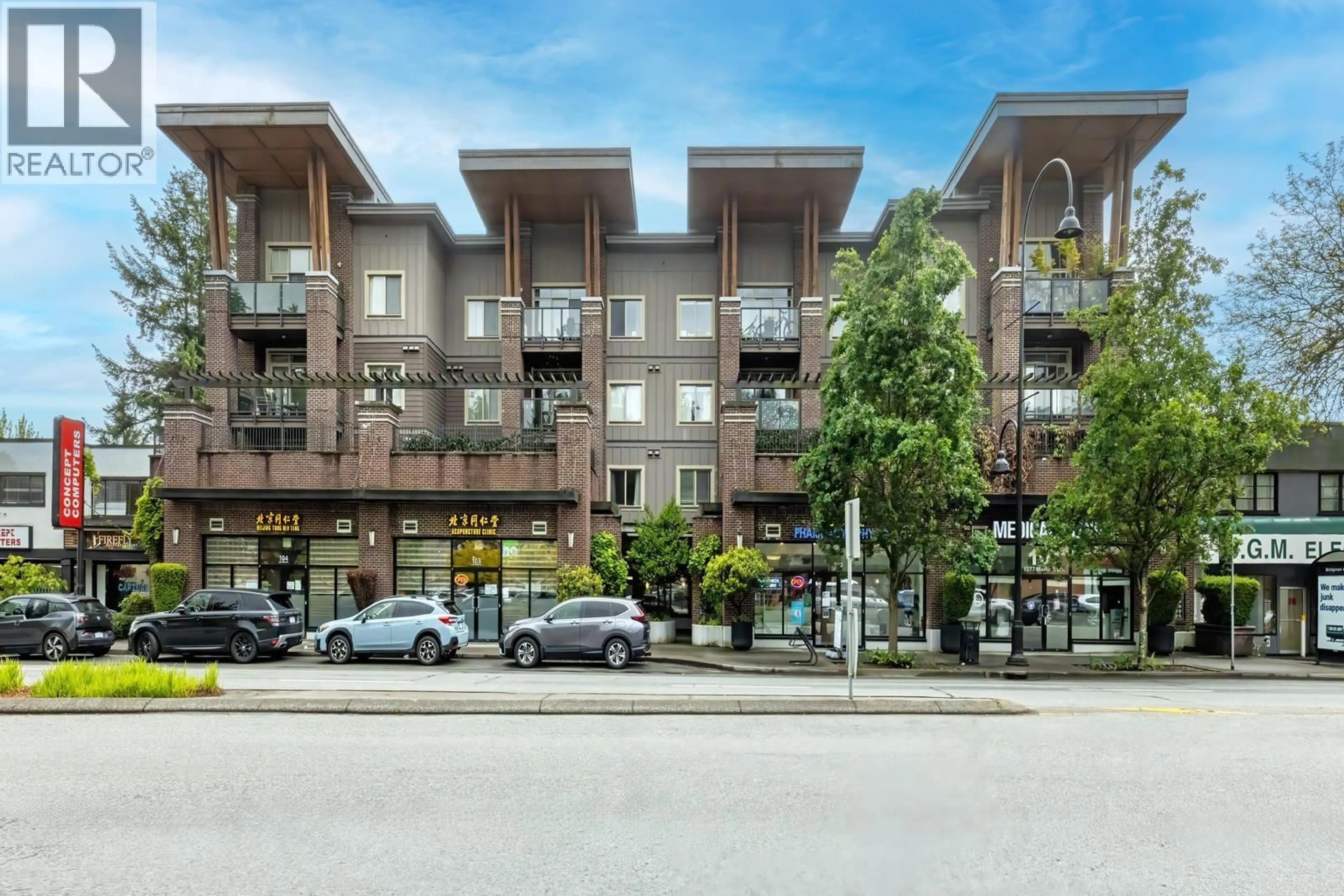 Patio, unknown for 304 - 1273 MARINE DRIVE, North Vancouver British Columbia V7P1T3