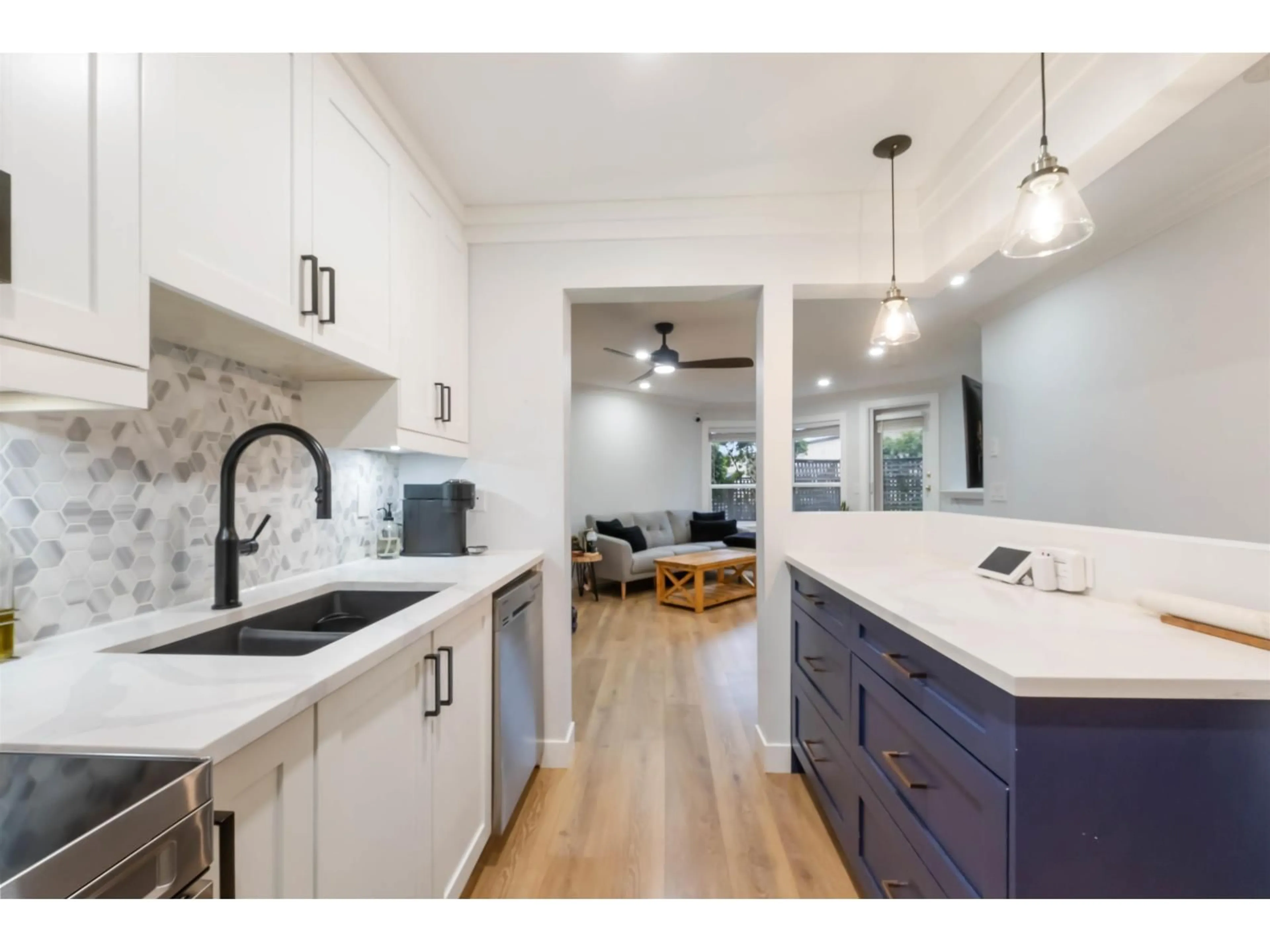 Open concept kitchen, ceramic/tile floor for 108 - 5759 GLOVER ROAD, Langley British Columbia V3A8M8