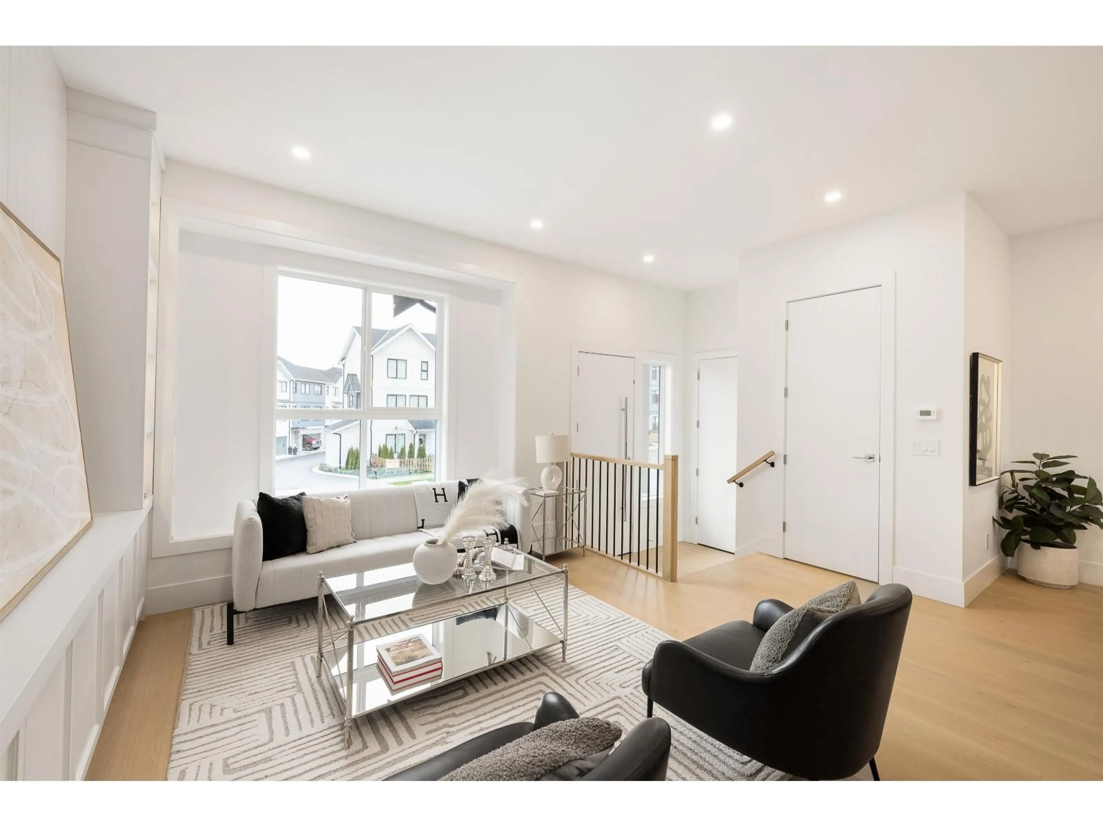 Living room with furniture, unknown for 102 - 1810 165A STREET, Surrey British Columbia V3Z9X5