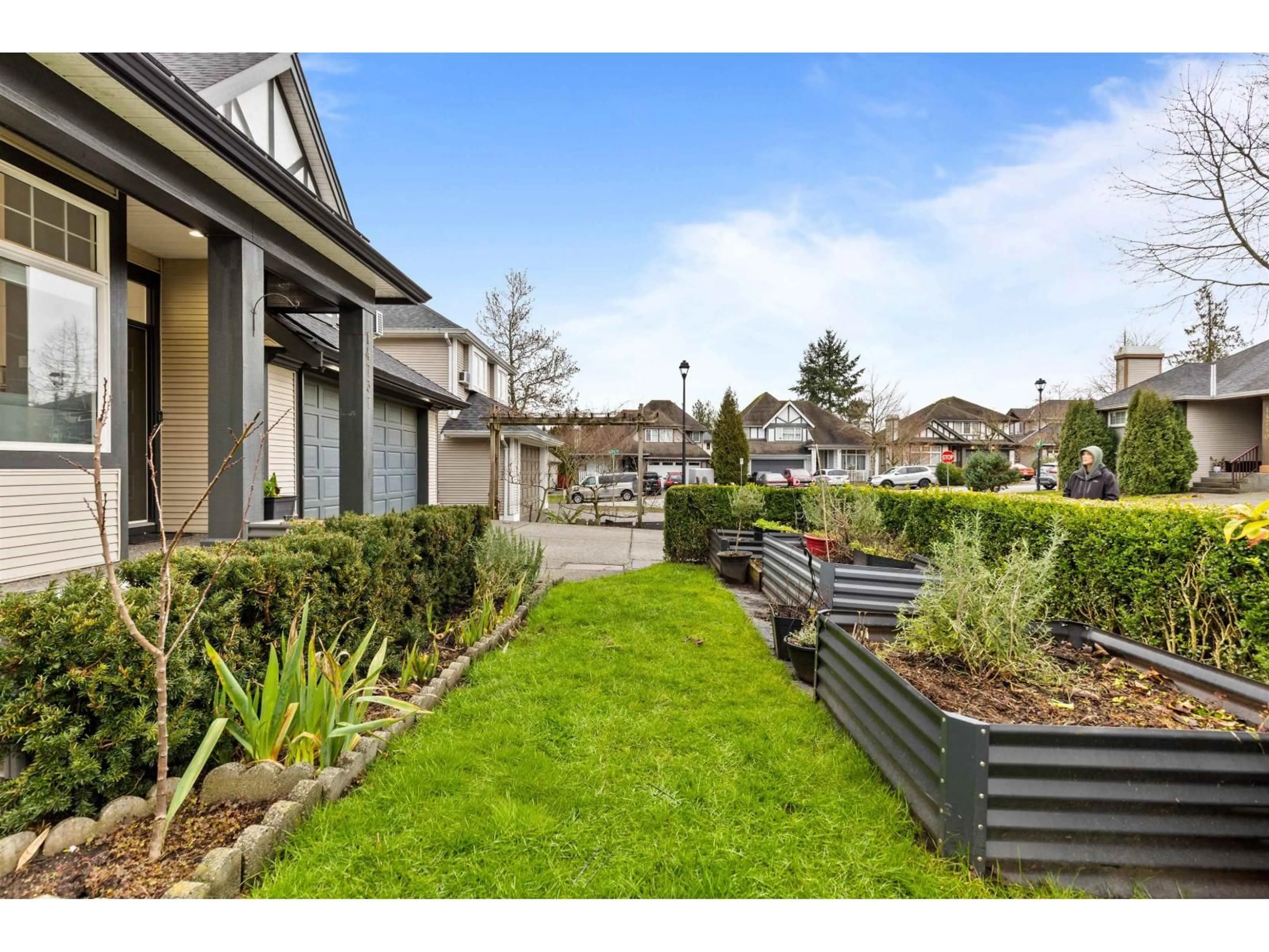 Patio, street for 14737 75 AVENUE, Surrey British Columbia V3S8Y6