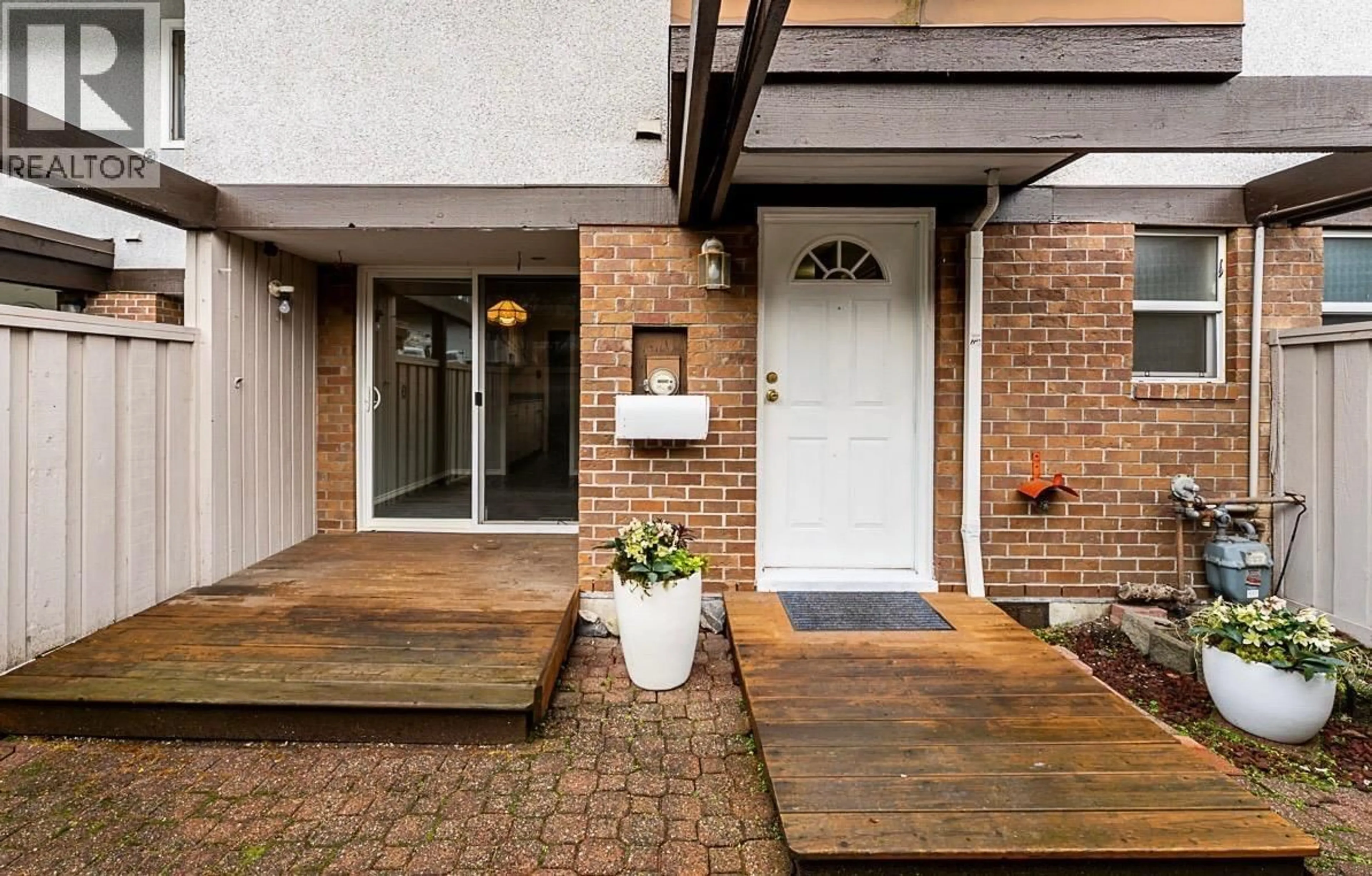 Unknown for 15 - 3046 COAST MERIDIAN ROAD, Port Coquitlam British Columbia V3B5B6