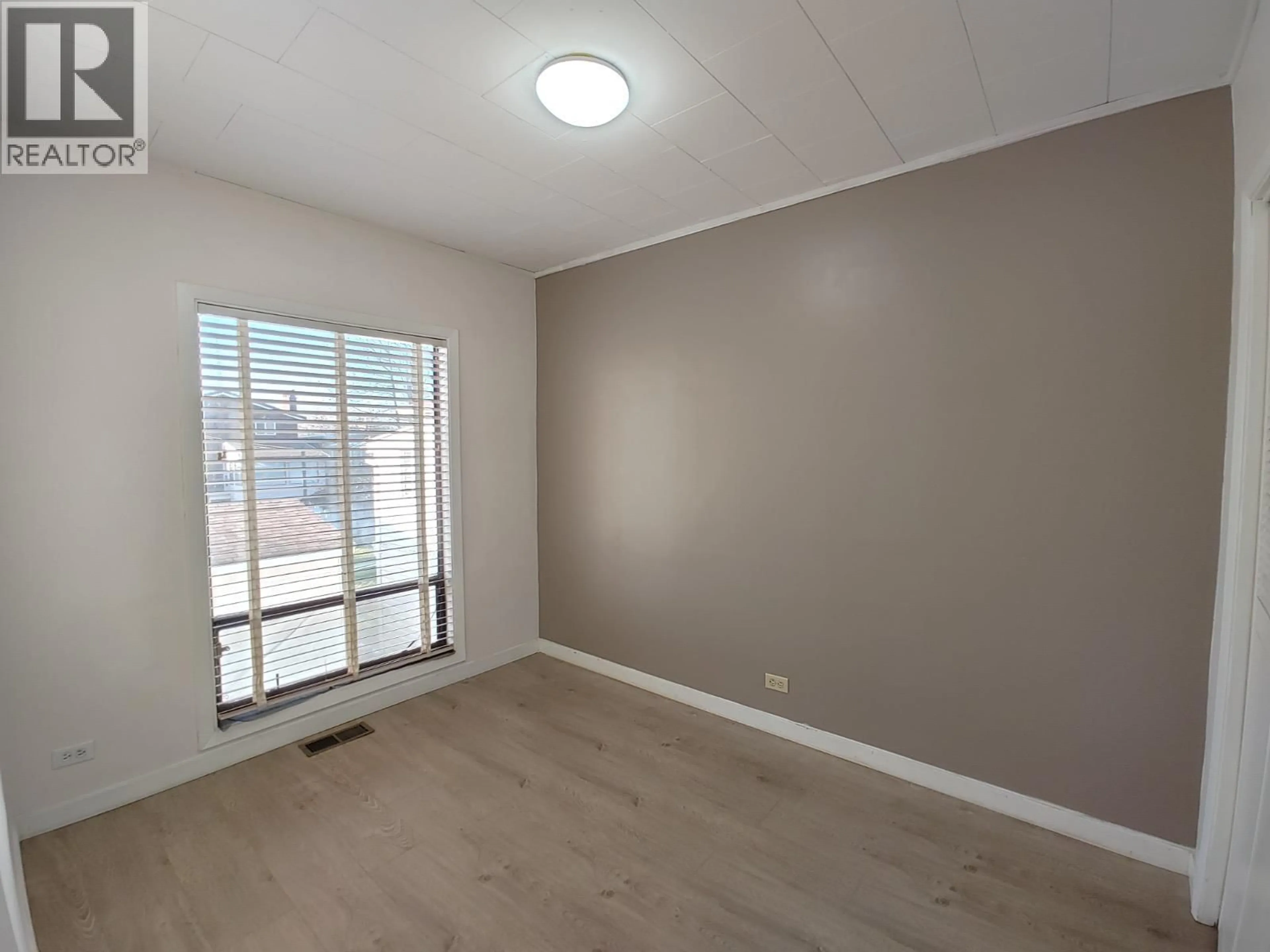 A pic of a room for 5955 JOYCE STREET, Vancouver British Columbia V5R4H9