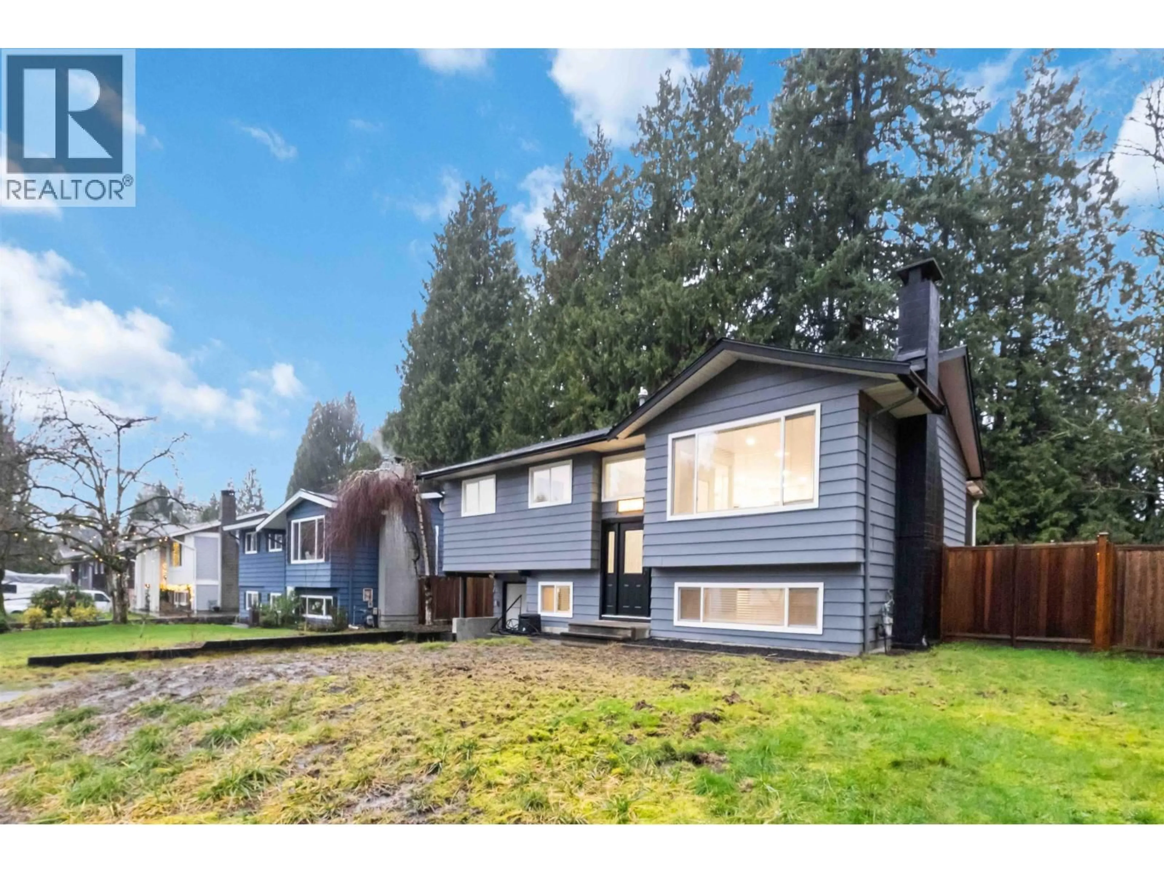 Home with vinyl exterior material, street for 21101 119 AVENUE, Maple Ridge British Columbia V2X7N6