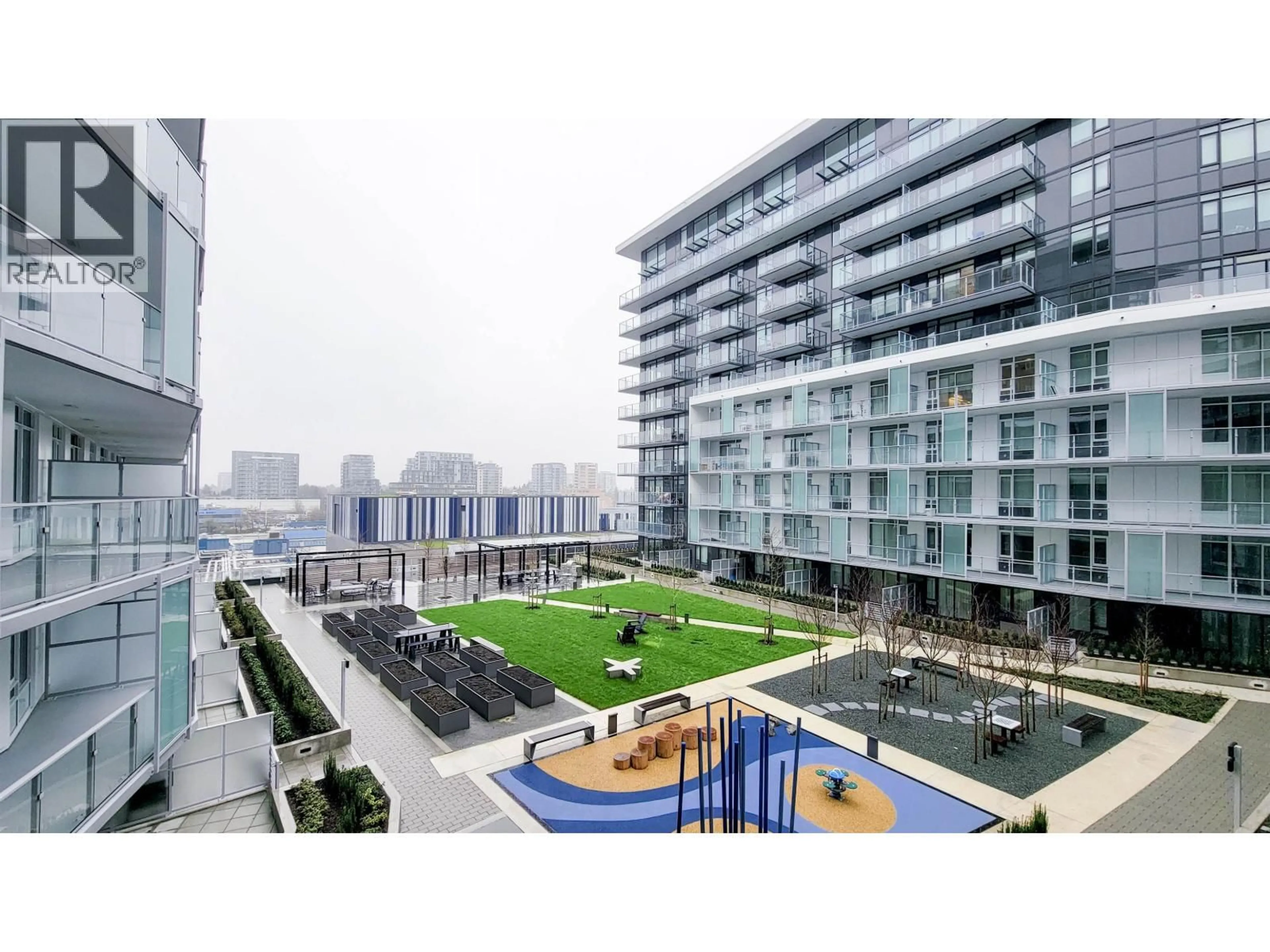 Patio, city buildings view from balcony for 631 - 6300 MINORU BOULEVARD, Richmond British Columbia V6Y0N1