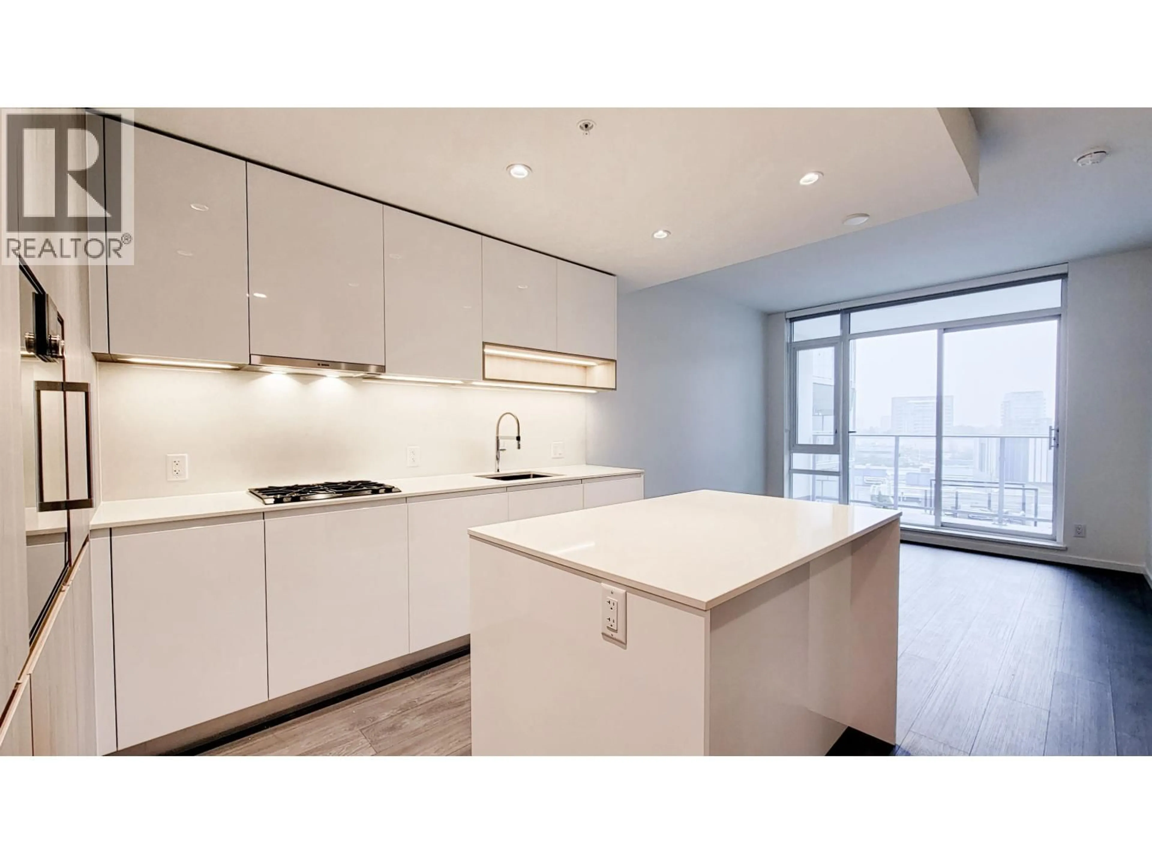 Unknown for 631 - 6300 MINORU BOULEVARD, Richmond British Columbia V6Y0N1