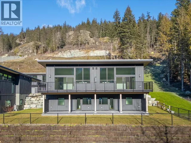 25 - 4000 SUNSTONE WAY, Pemberton 2