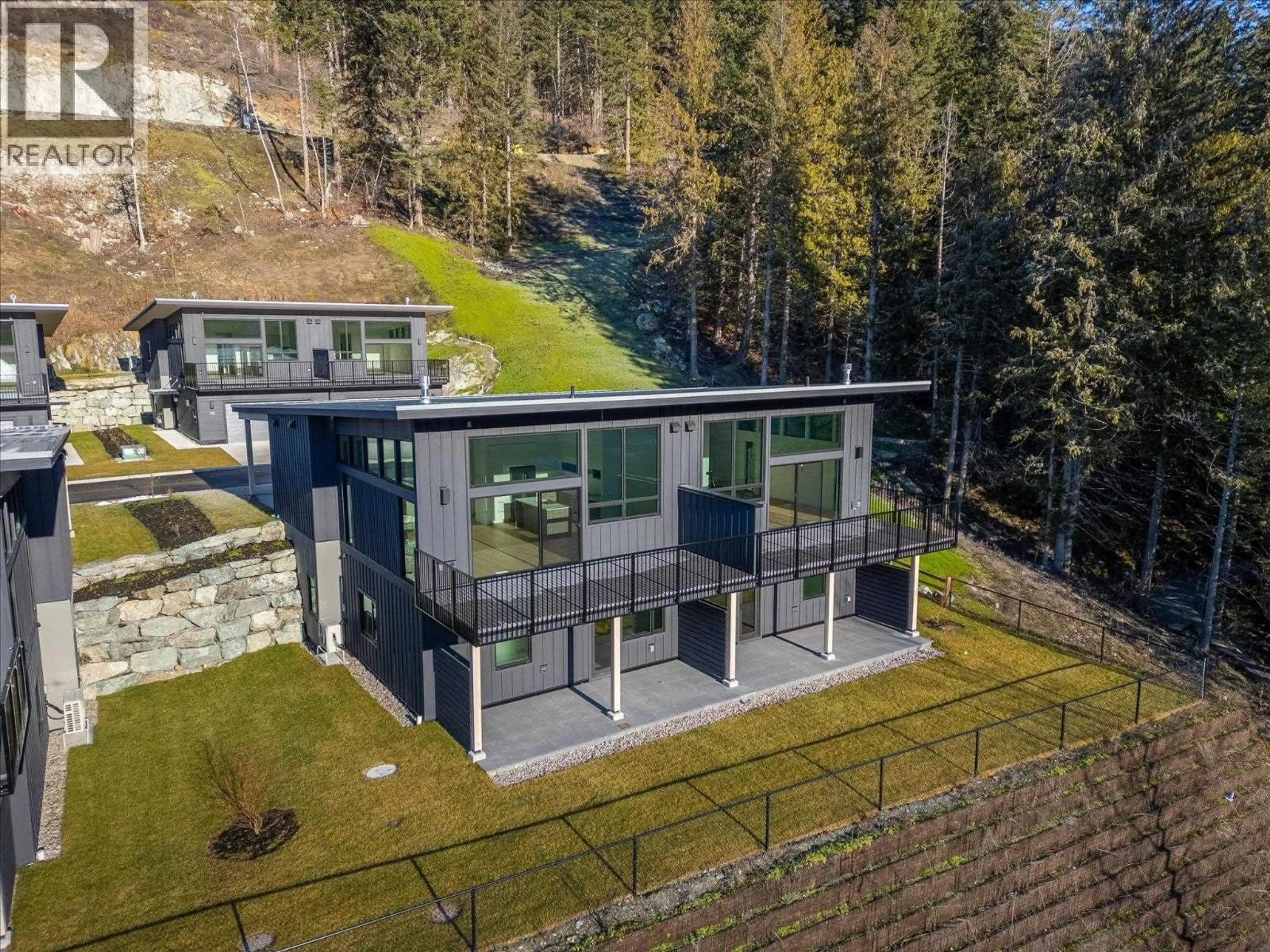 A pic from outside/outdoor area/front of a property/back of a property/a pic from drone, unknown for 25 - 4000 SUNSTONE WAY, Pemberton British Columbia V0N2L3