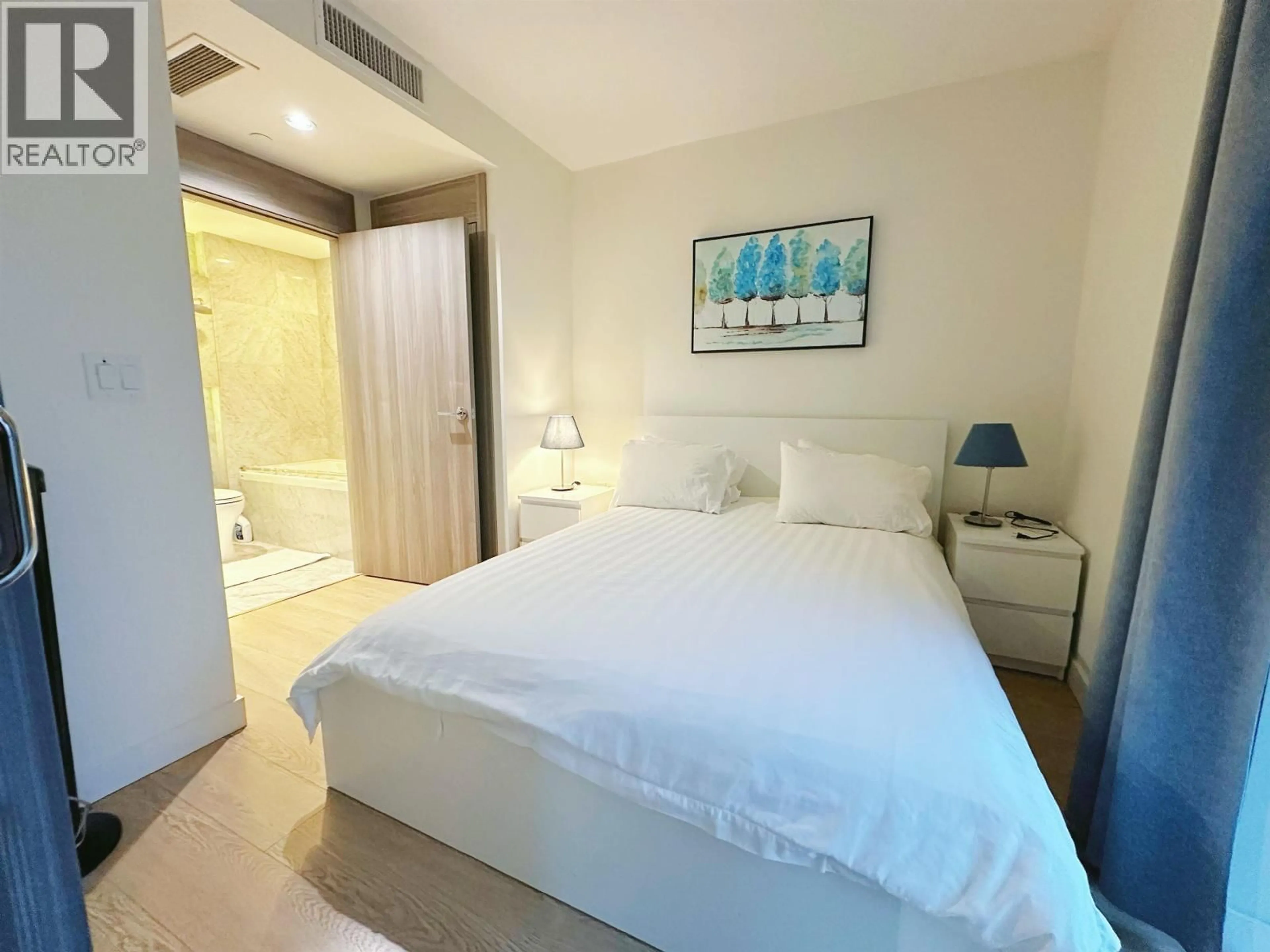 Bedroom with bed, unknown for 1505 - 89 NELSON STREET, Vancouver British Columbia V6Z0E7