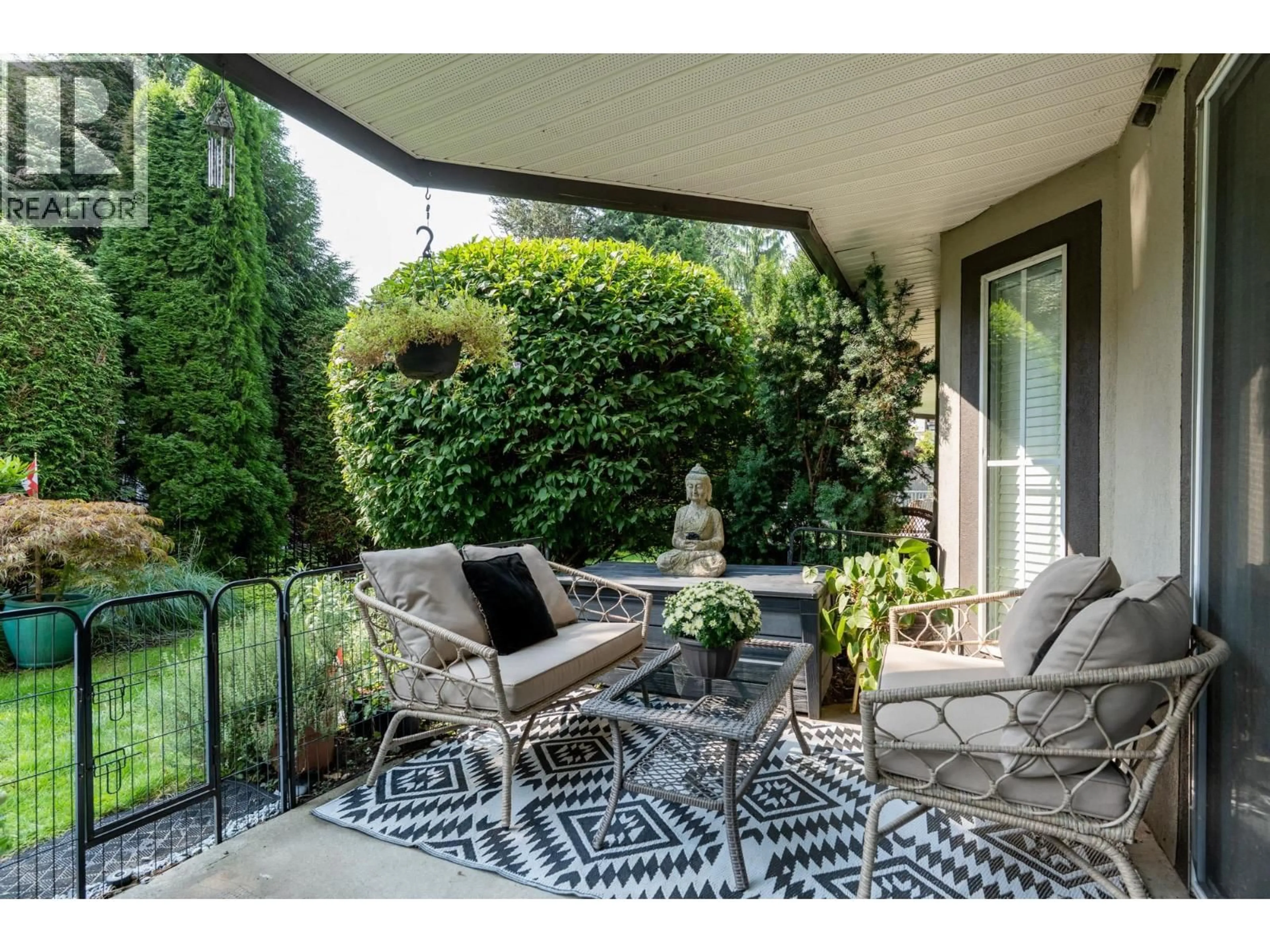 Patio, street for 111 - 12464 191B STREET, Pitt Meadows British Columbia V3Y2P6