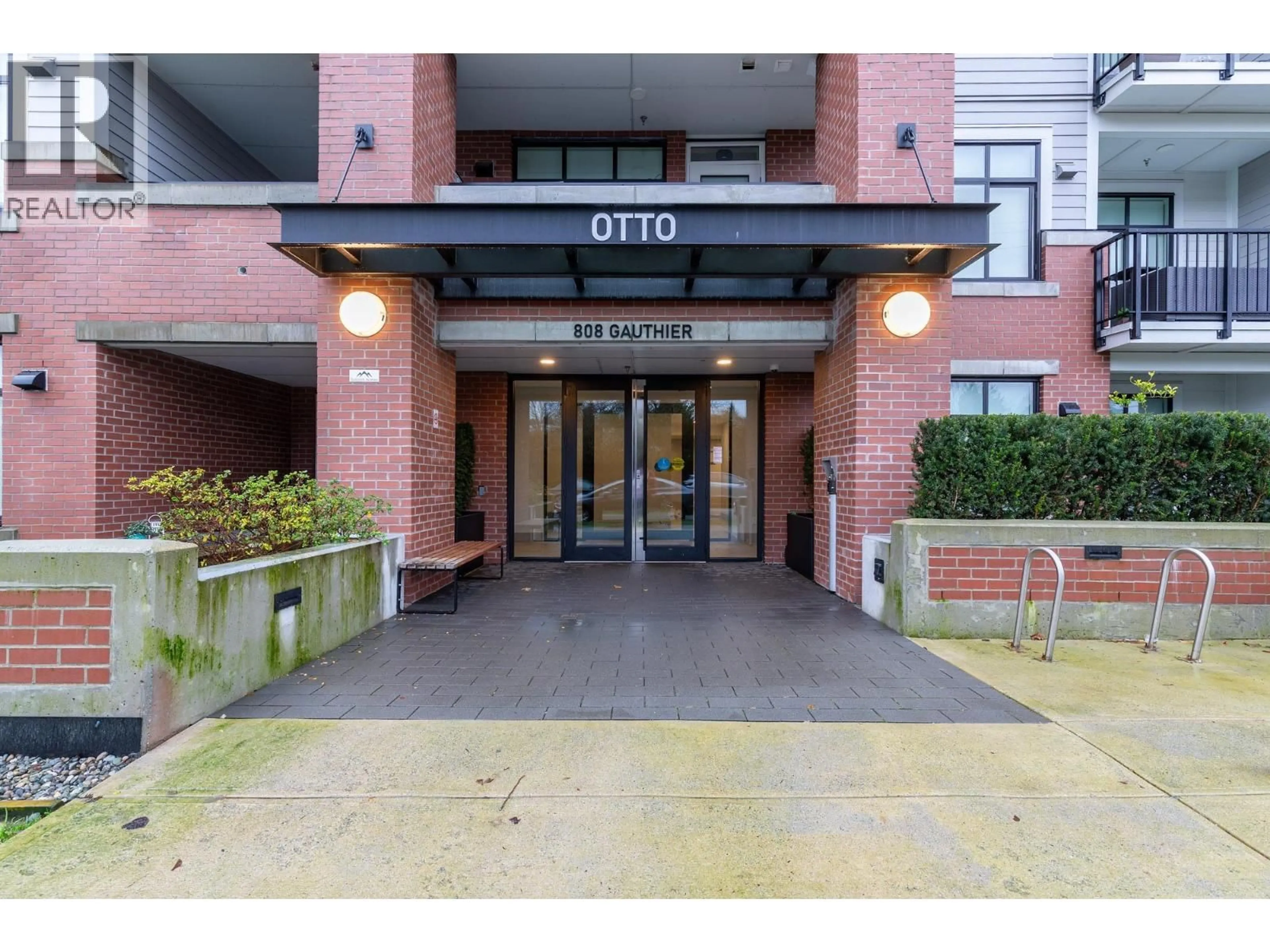 Patio, street for 211 - 808 GAUTHIER AVENUE, Coquitlam British Columbia V3K0H1