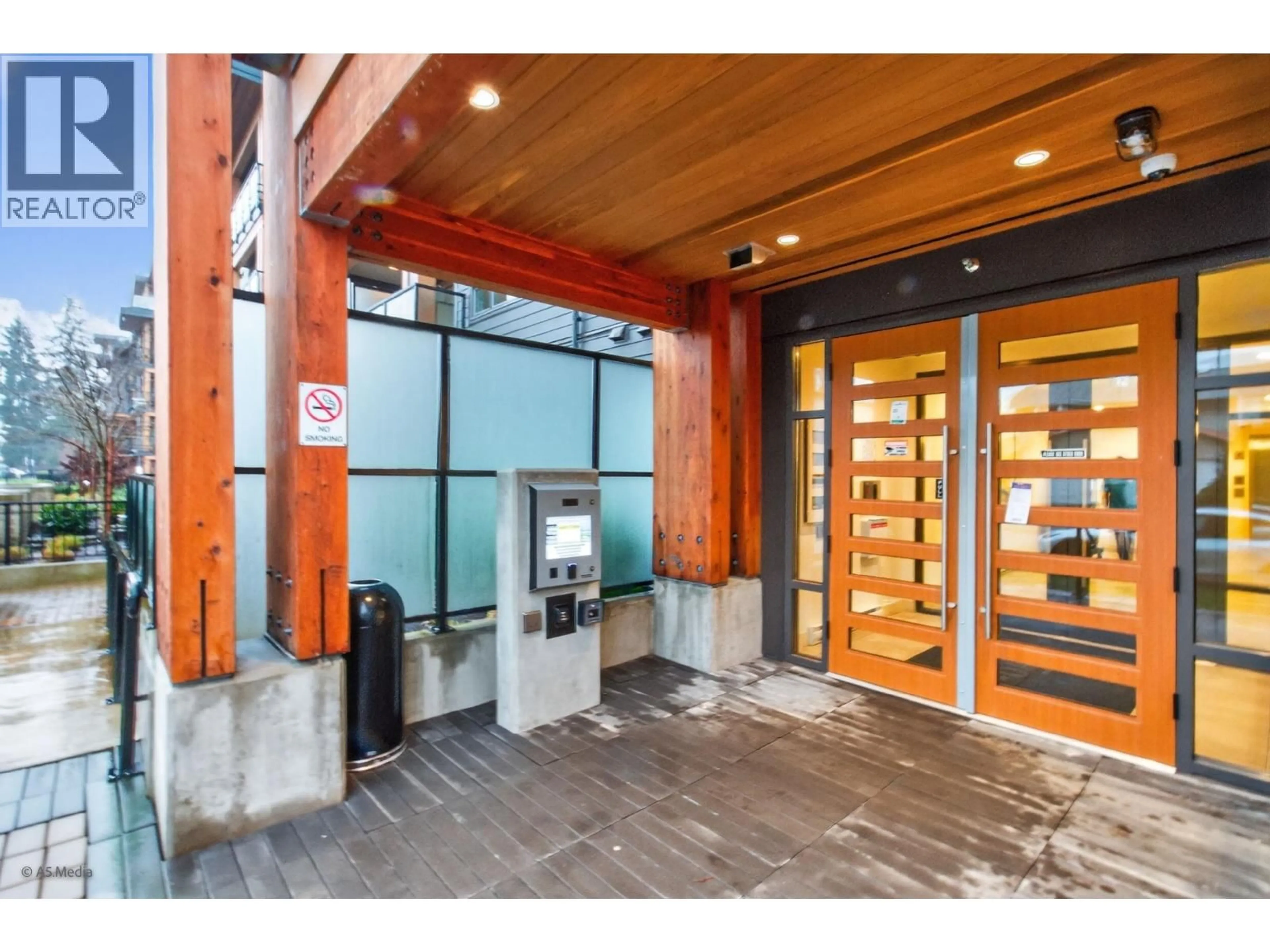 Indoor foyer for 601 - 741 ANSKAR COURT, Coquitlam British Columbia V3J0N3