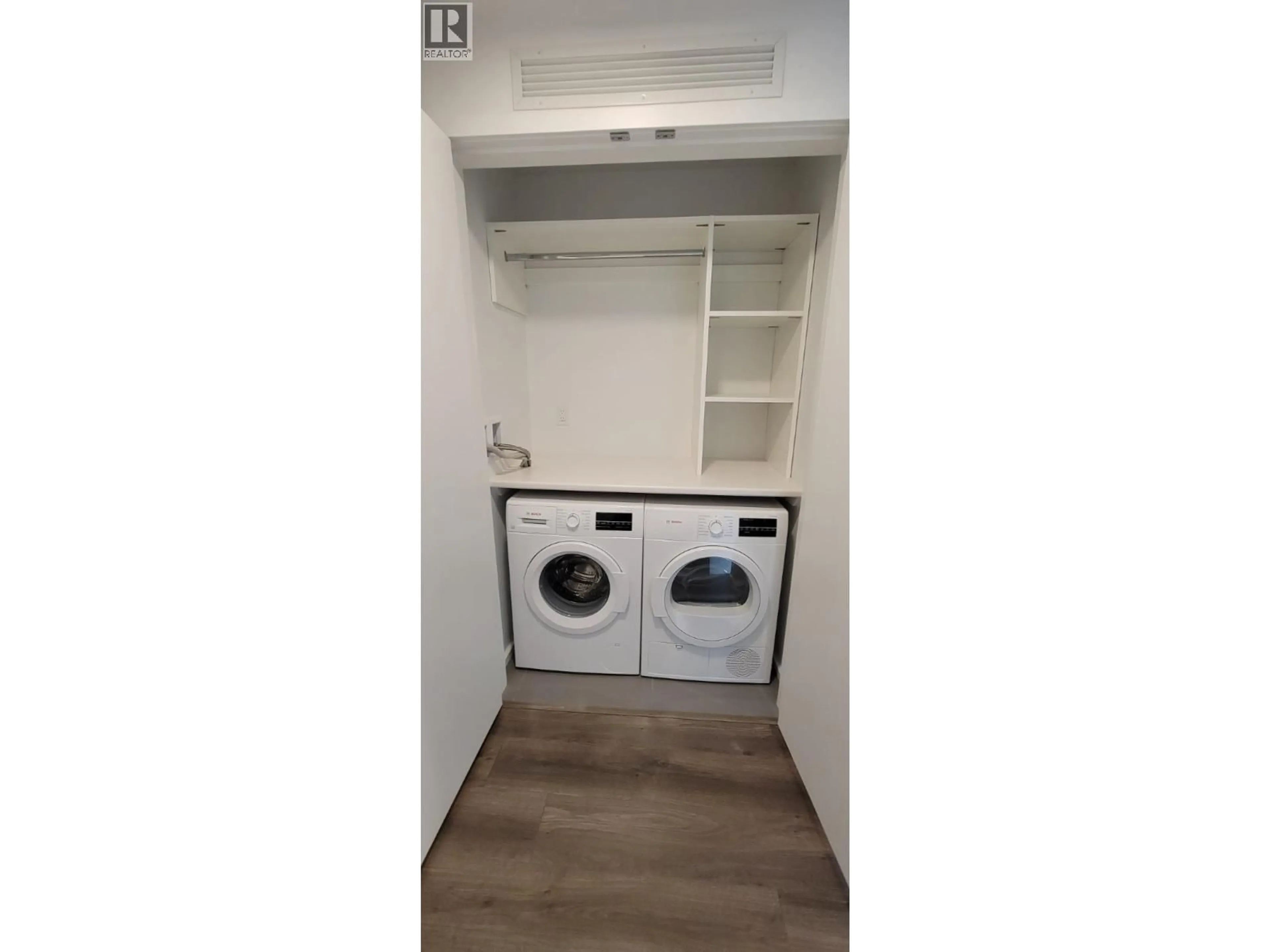 Laundry room for 1711 - 3809 EVERGREEN PLACE, Burnaby British Columbia V3J0M1