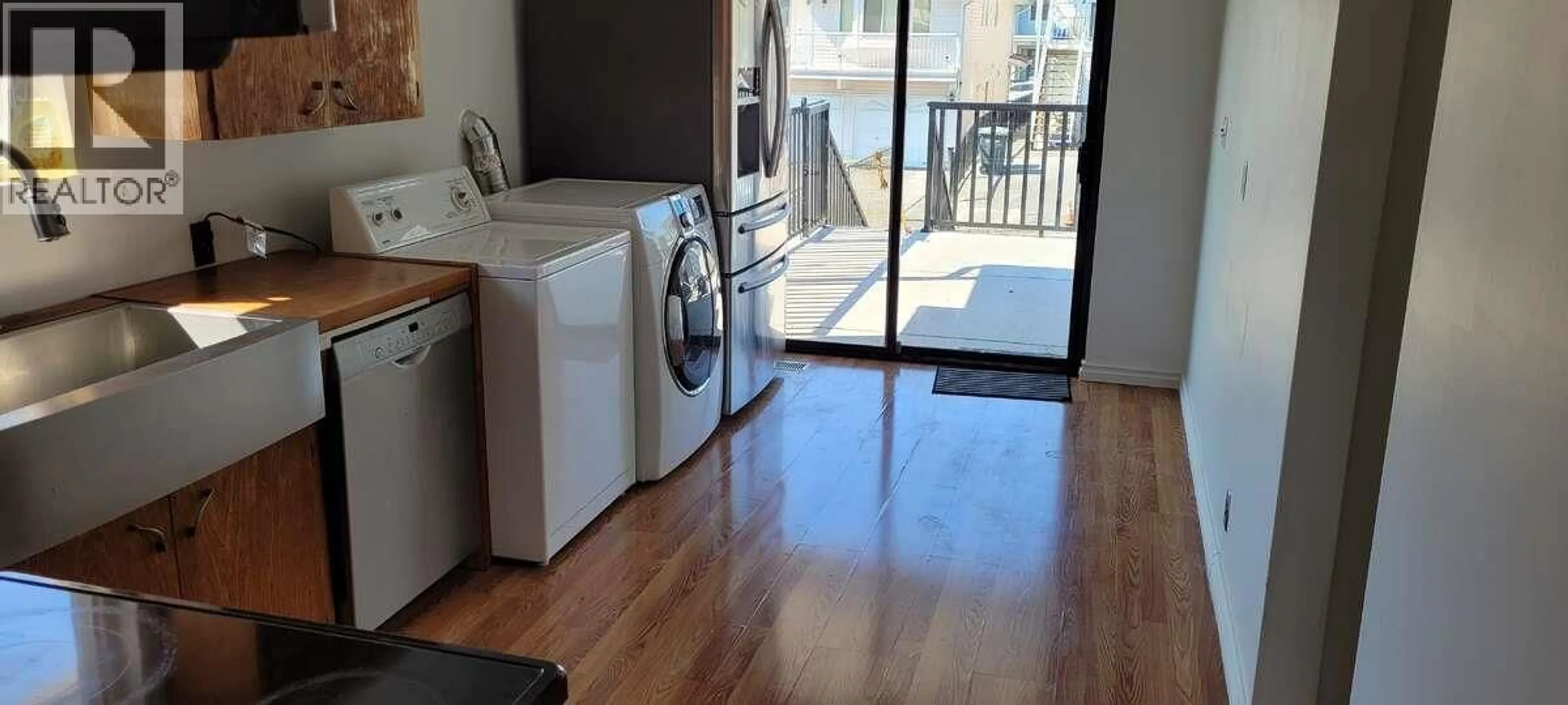 Unknown for 7669 BURGESS STREET, Burnaby British Columbia V3N3J1