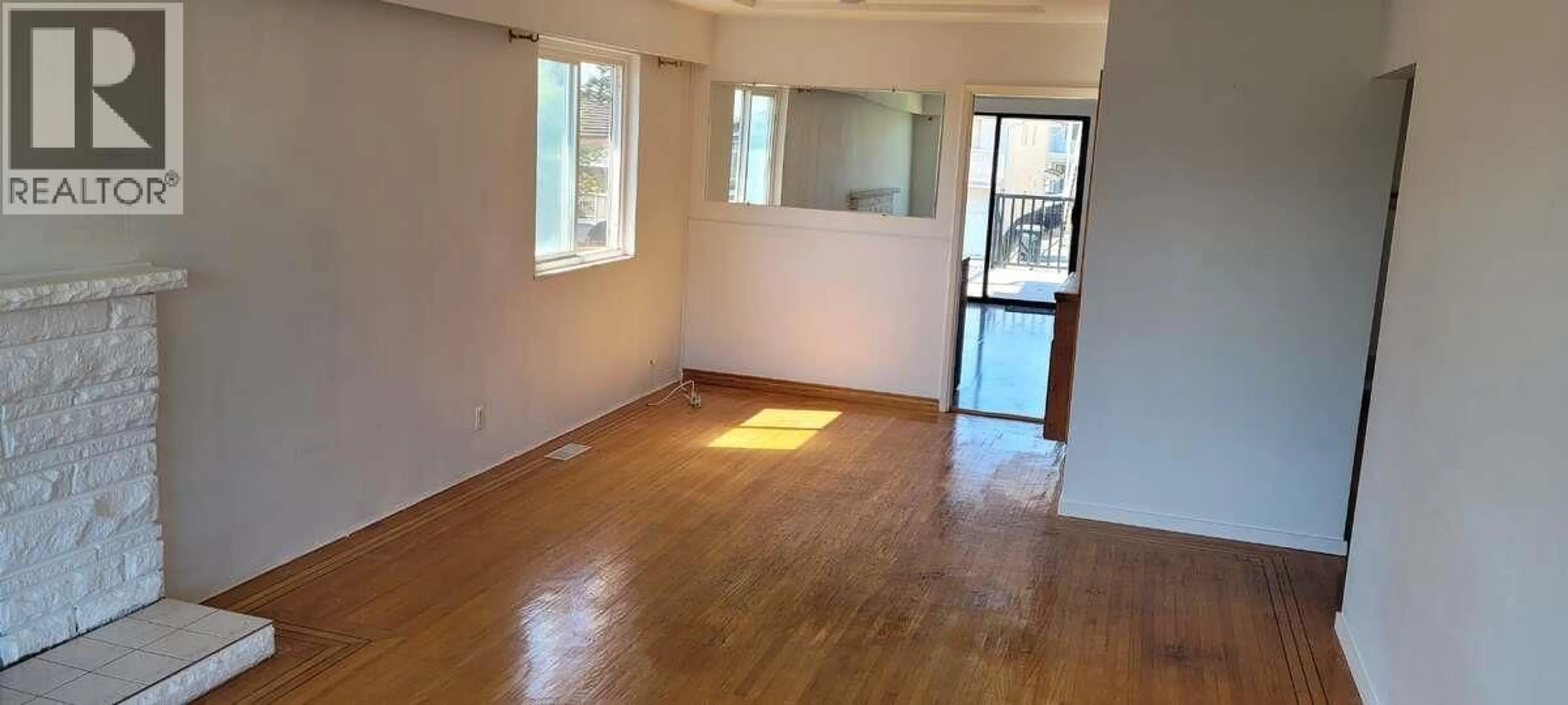 A pic of a room for 7669 BURGESS STREET, Burnaby British Columbia V3N3J1