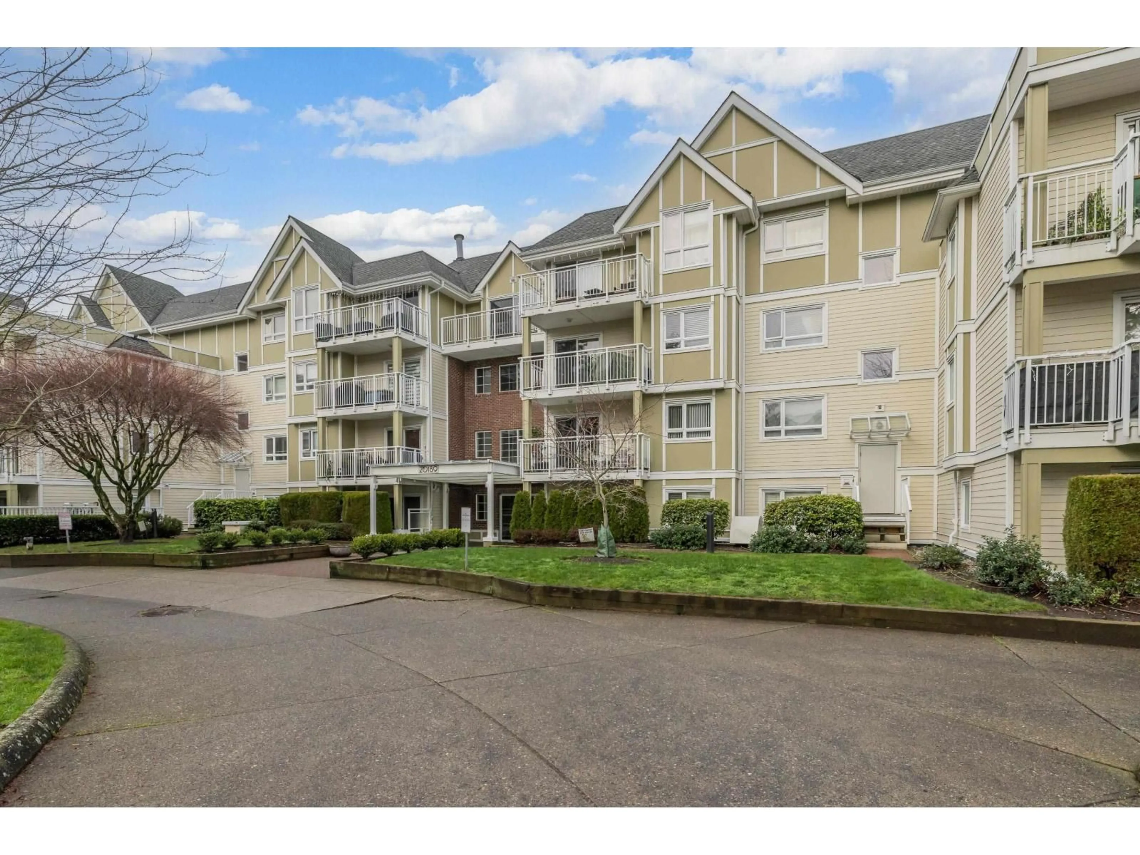 Unknown for 407 - 20189 54 AVENUE, Langley British Columbia V3A3W2