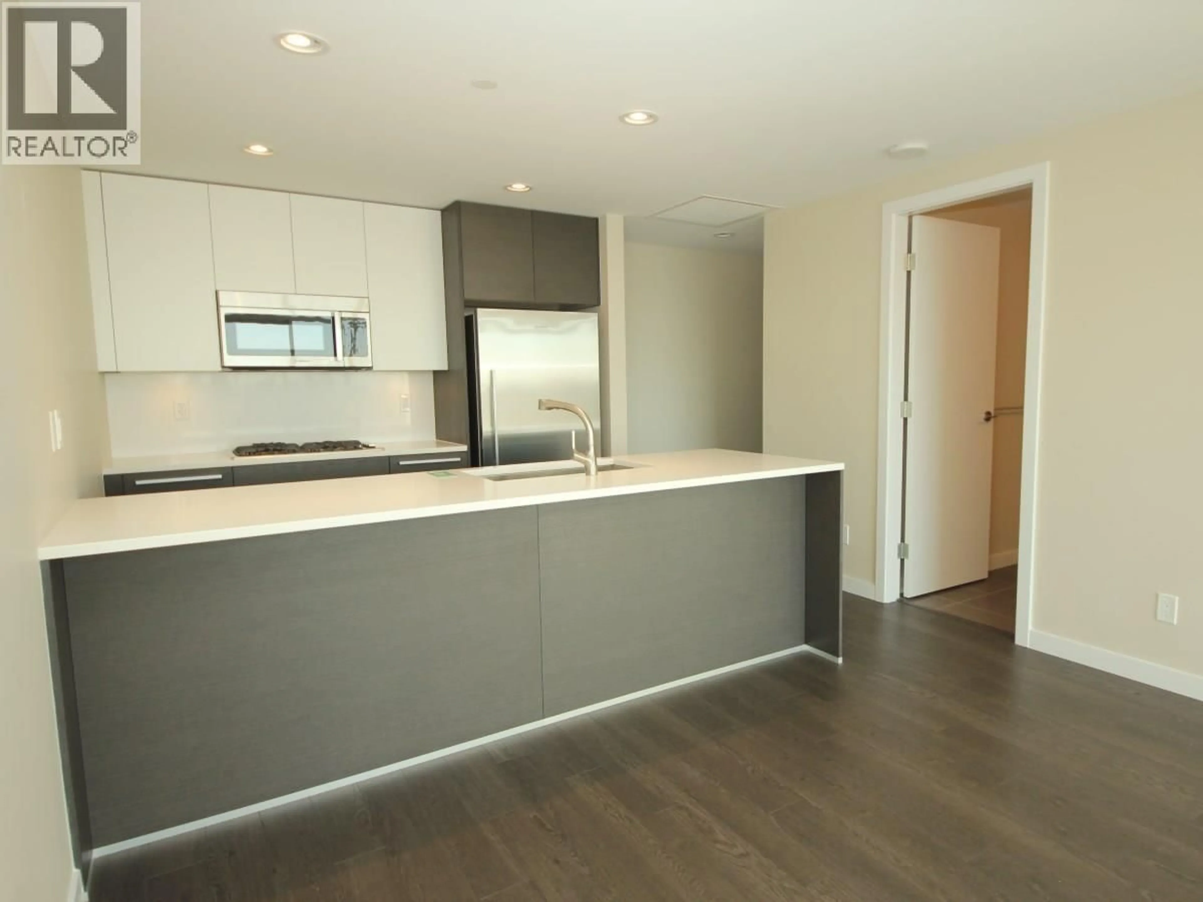 Open concept kitchen, unknown for 4408 - 4485 SKYLINE DRIVE, Burnaby British Columbia V5C0J2