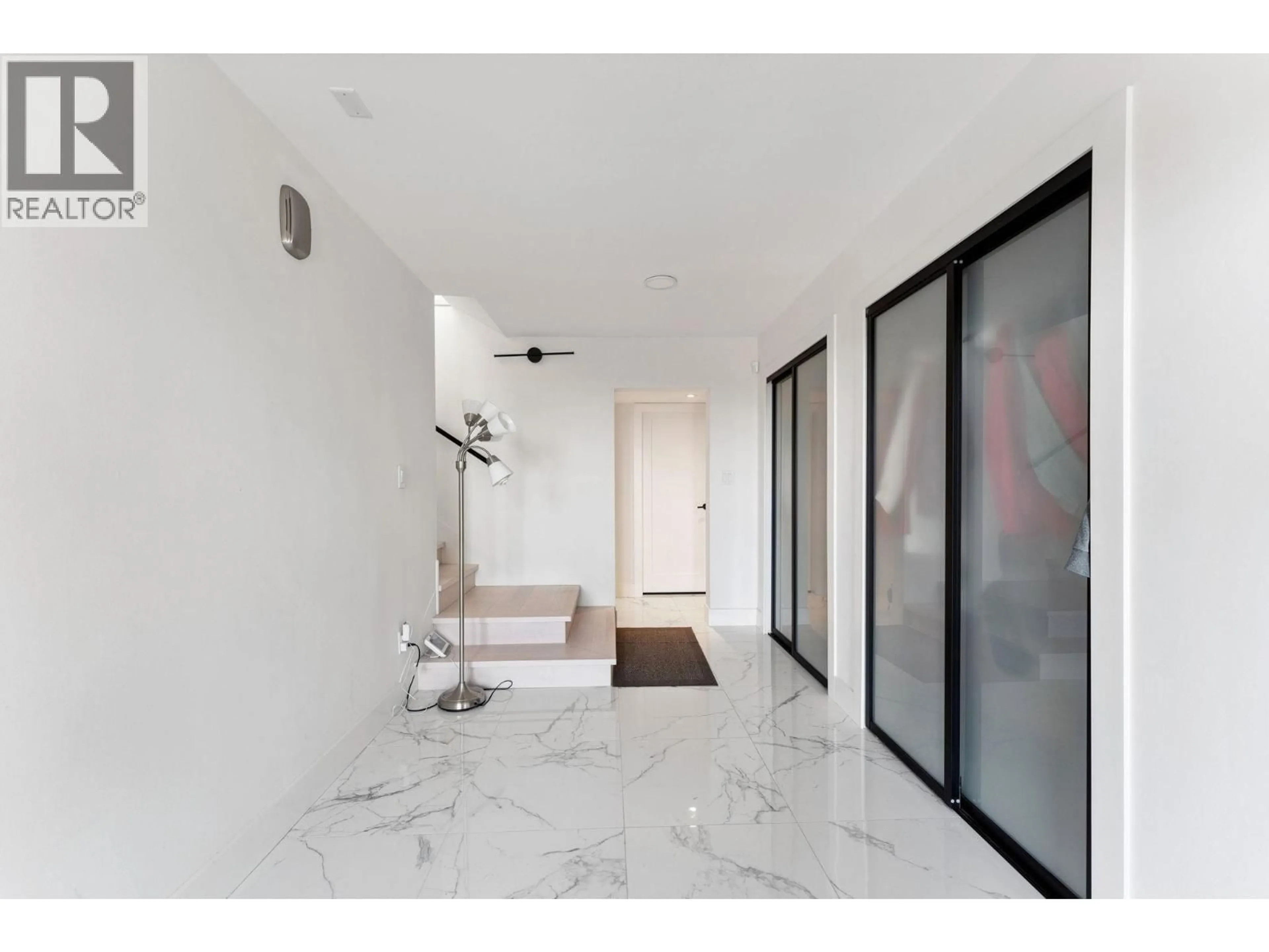 Unknown for 1725 ROSEBERY AVENUE, West Vancouver British Columbia V7V2Z5