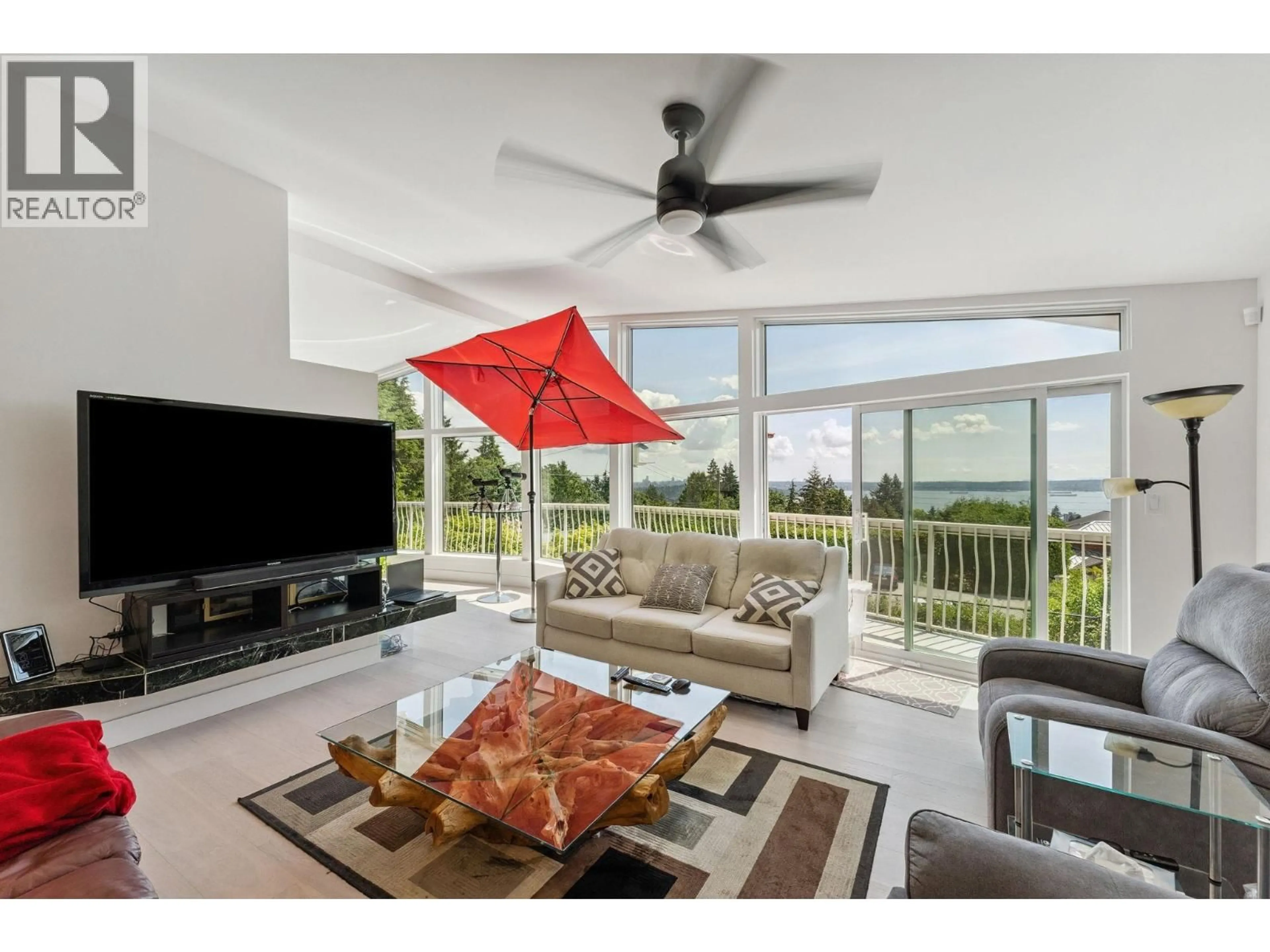 Unknown for 1725 ROSEBERY AVENUE, West Vancouver British Columbia V7V2Z5