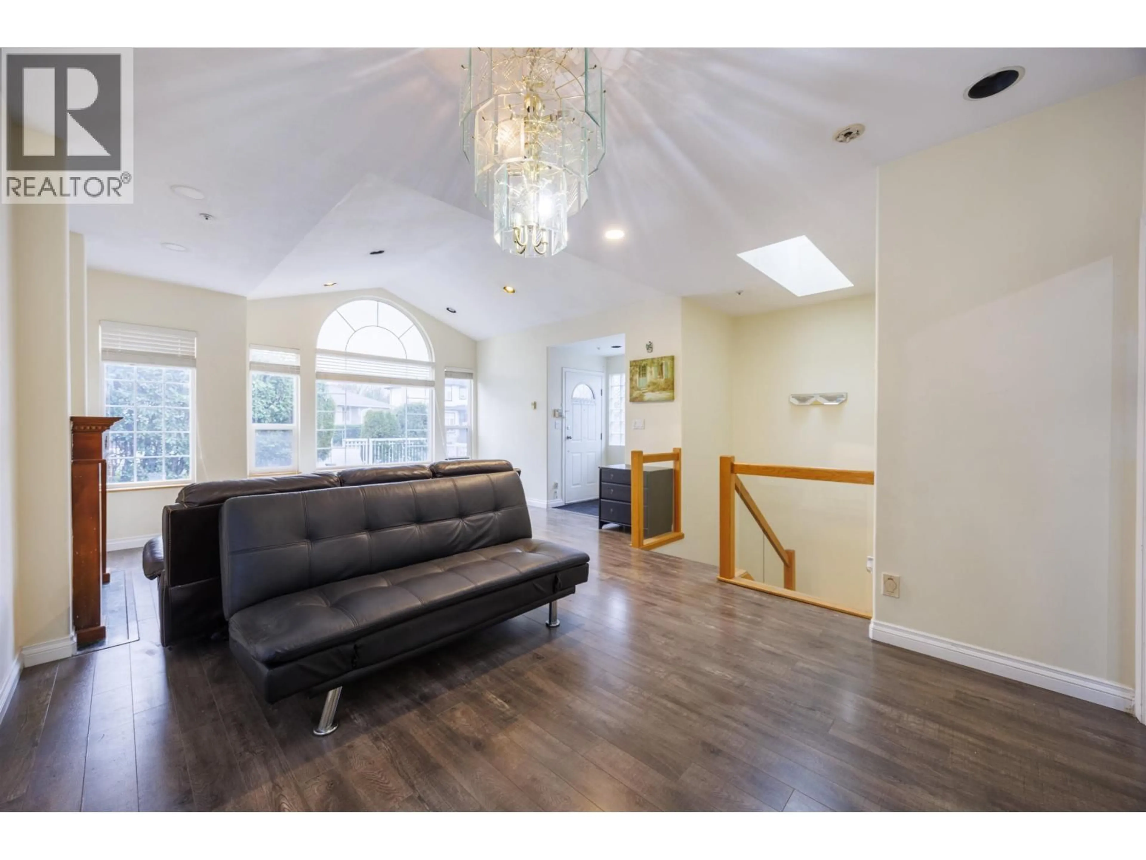 Unknown for 4774 KNIGHT STREET, Vancouver British Columbia V5N3N2