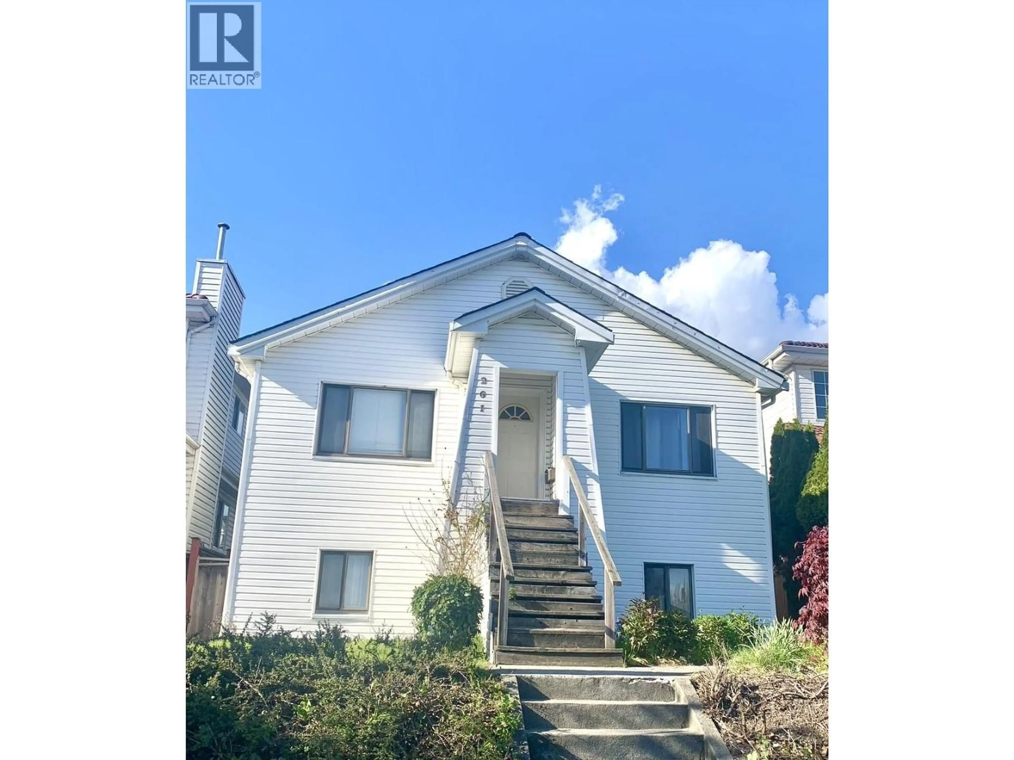 Unknown for 261 65TH AVENUE, Vancouver British Columbia V5X2P3